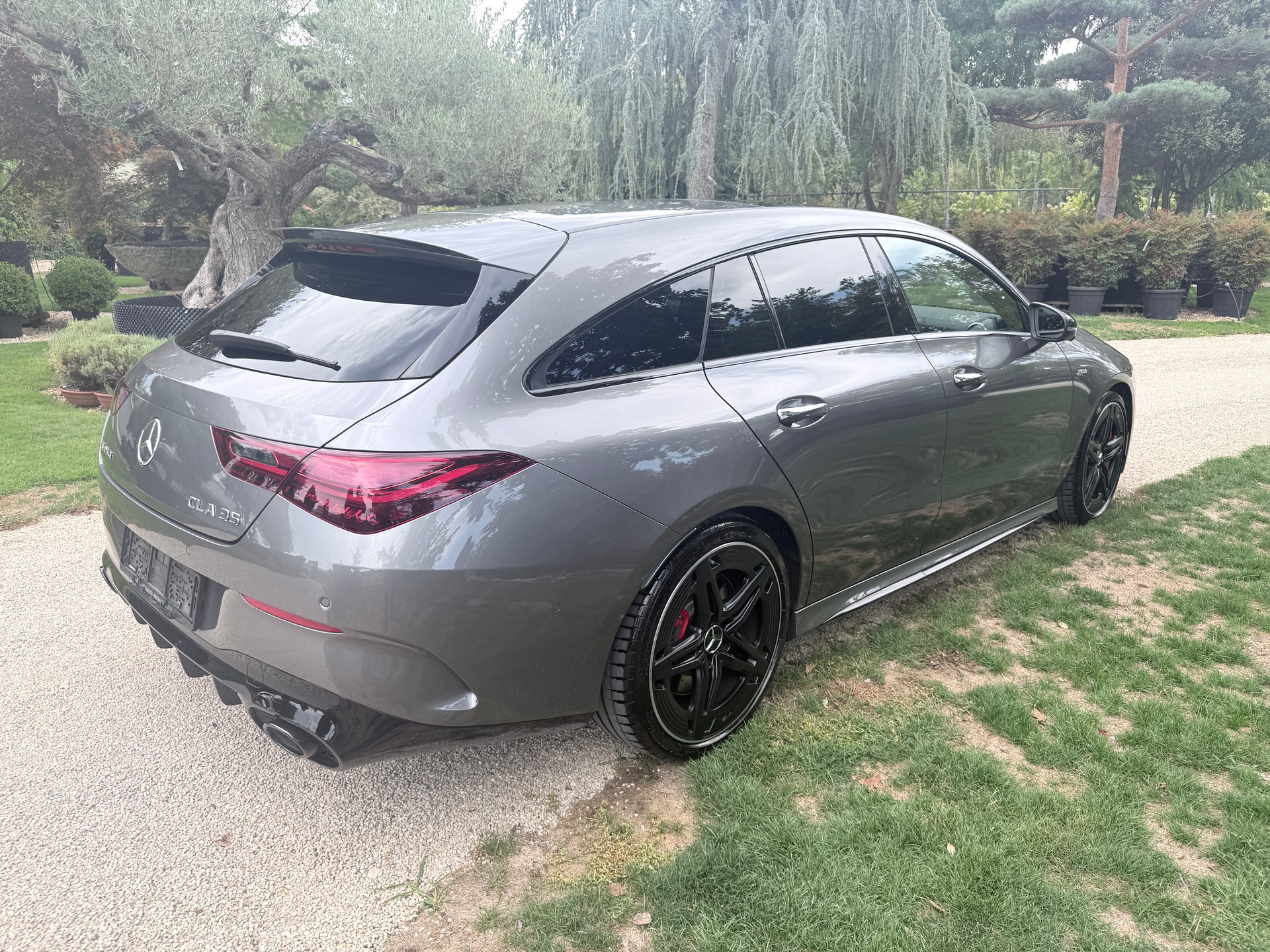 MERCEDES-BENZ CLA Shooting Brake 35 AMG 4Matic 8G-DCT-image-6