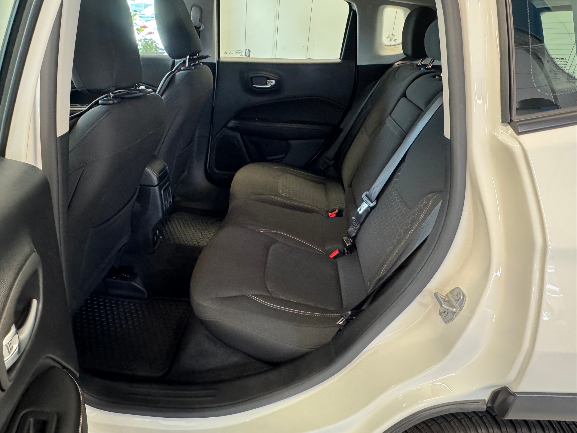 JEEP Compass 2.0CRD Longtitude AWD 9ATX-image-11