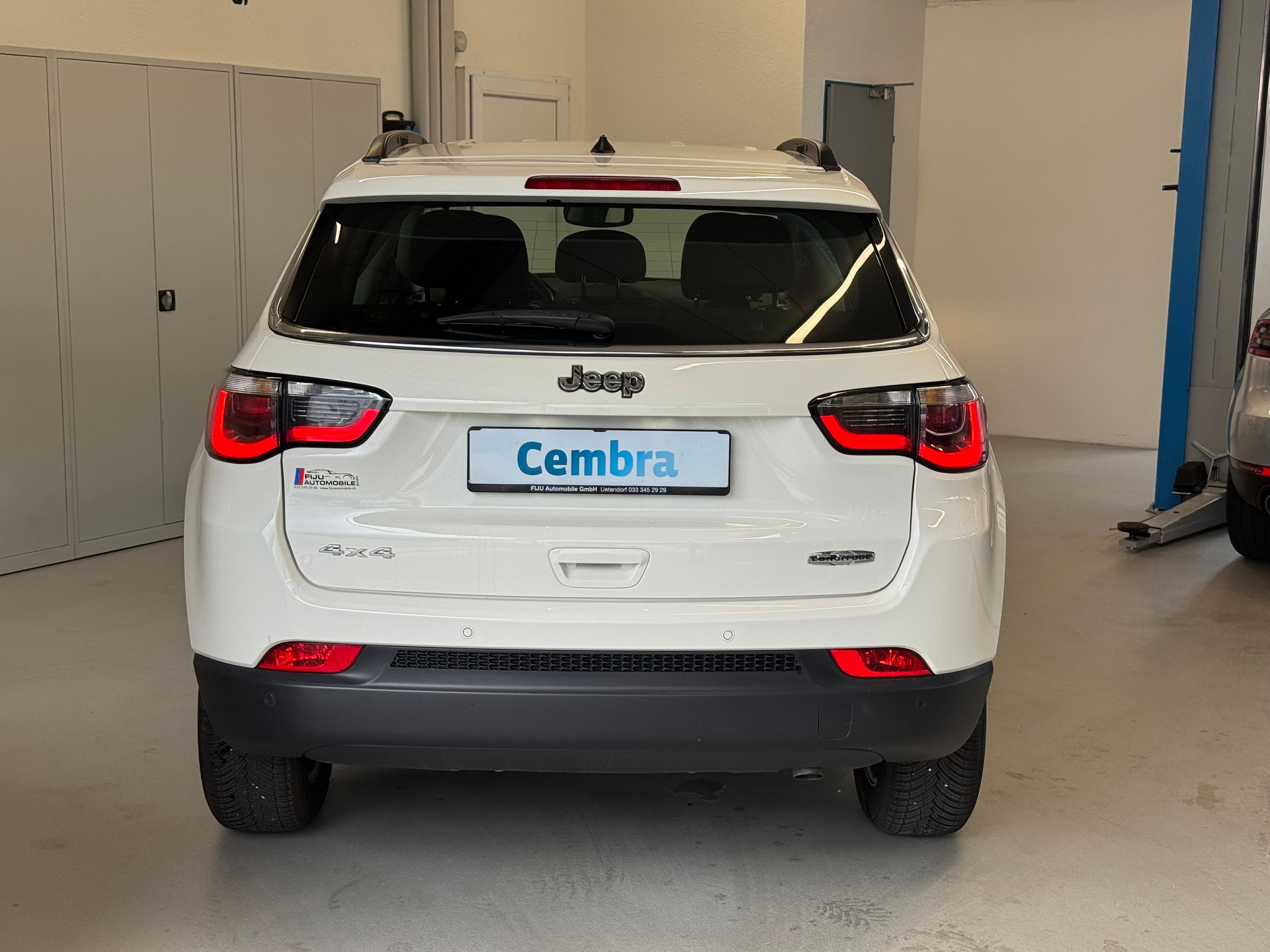 JEEP Compass 2.0CRD Longtitude AWD 9ATX-image-4