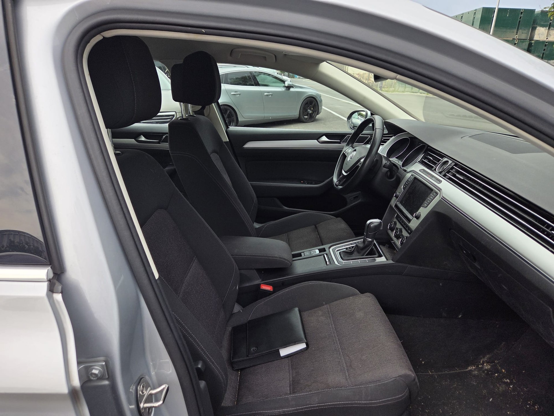 VW Passat Variant 2.0 TDI BMT Comfortline DSG-image-10