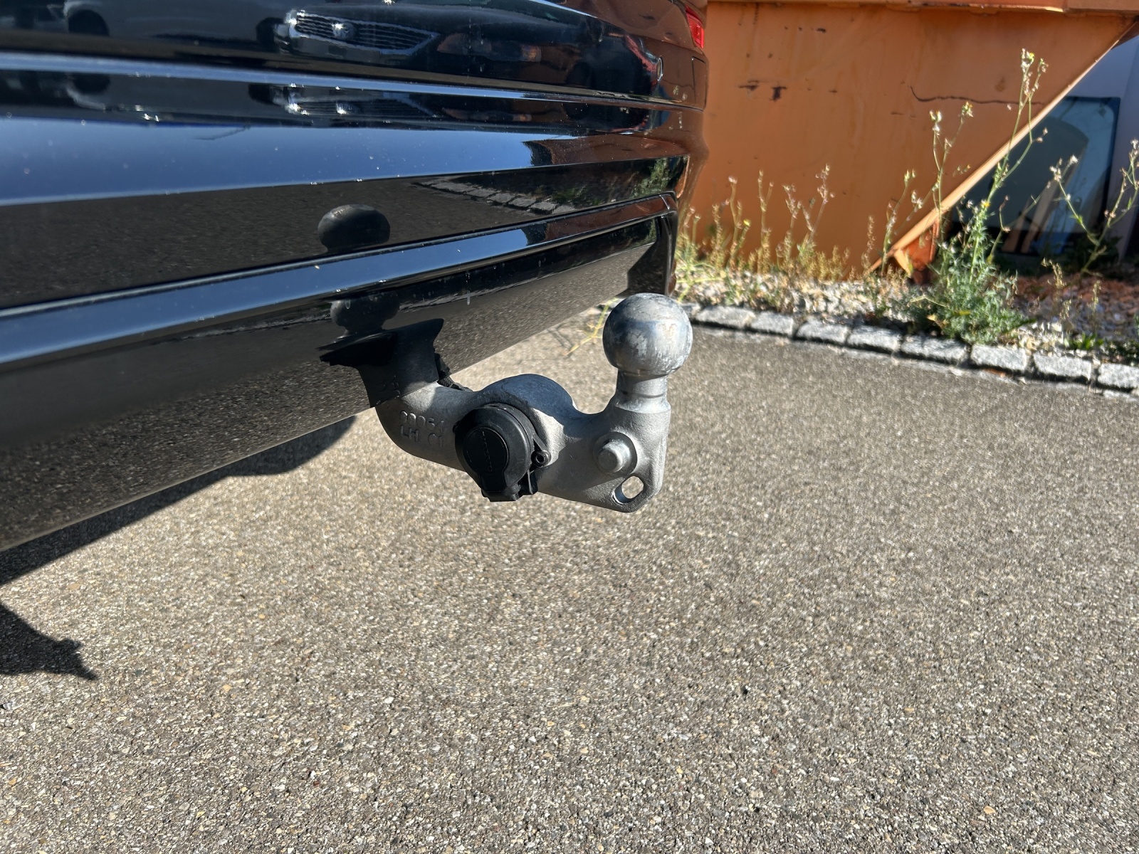 VOLVO XC60 T8 eAWD PluginHybrid Ultimate Dark Geartronic-image-21