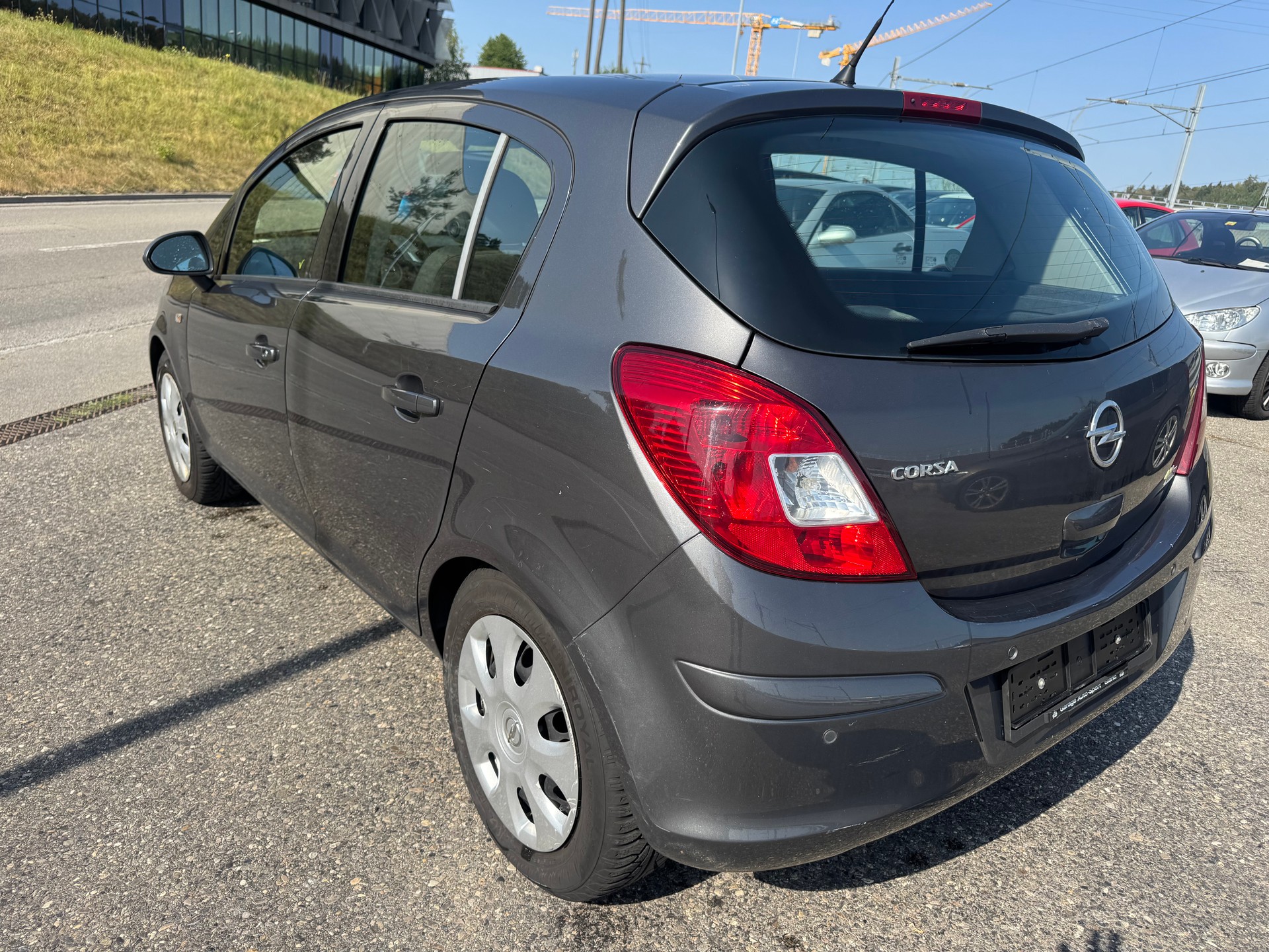 OPEL Corsa 1.4 TP Enjoy-image-4