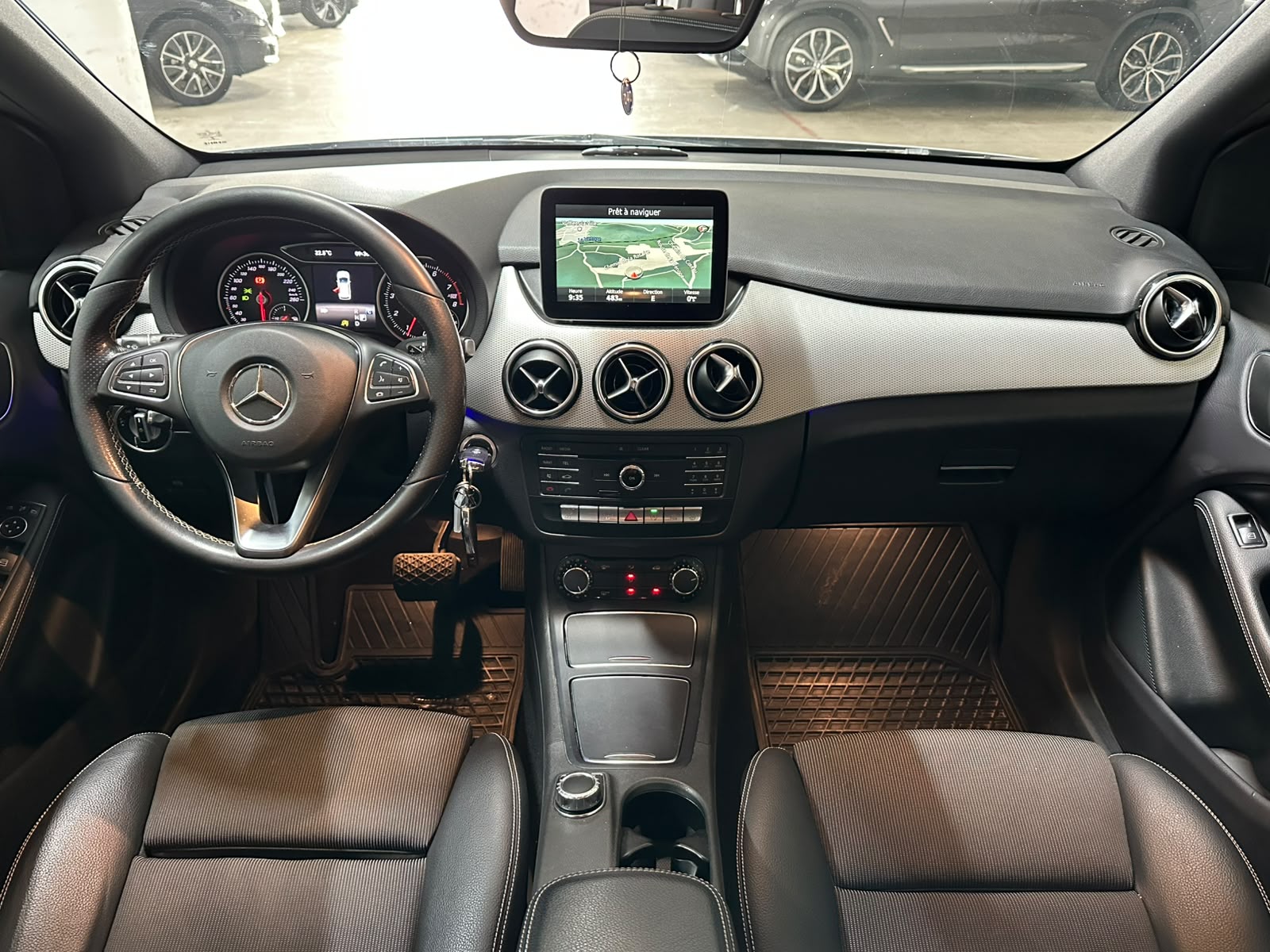 MERCEDES-BENZ B 200 7G-DCT-image-10