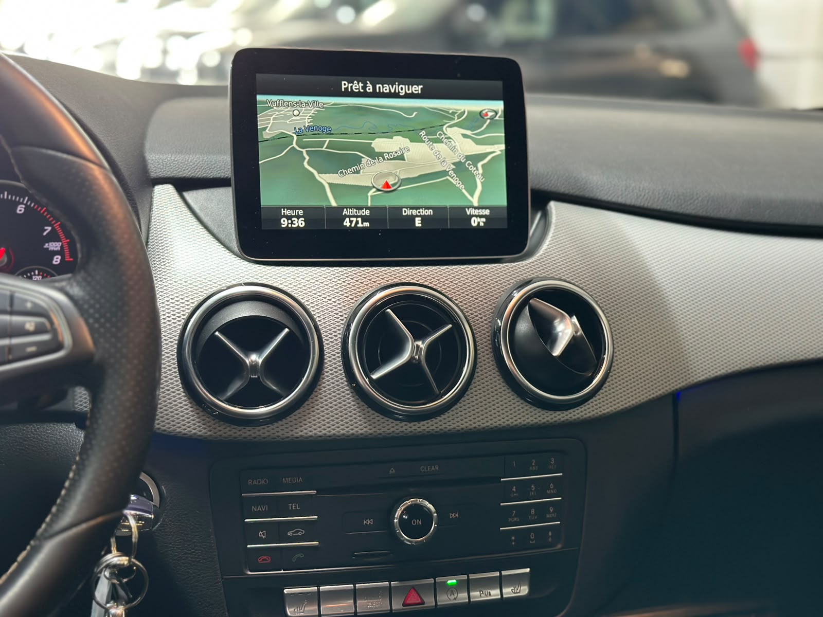 MERCEDES-BENZ B 200 7G-DCT-image-15