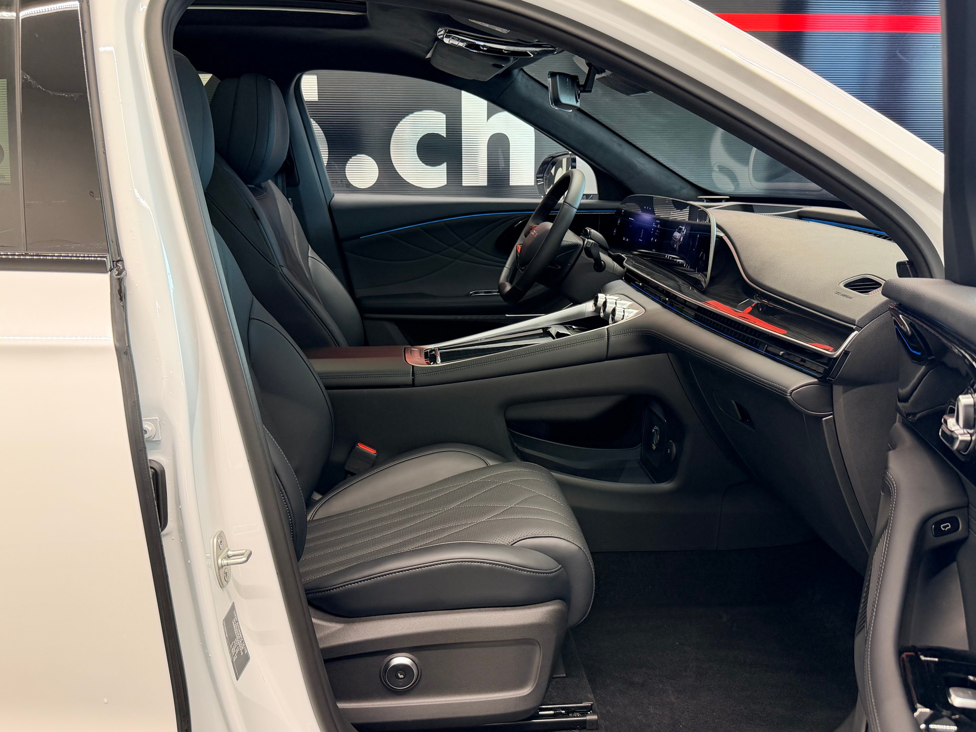 OMODA Premium 1.5 TGDI AWD 537PS-image-20