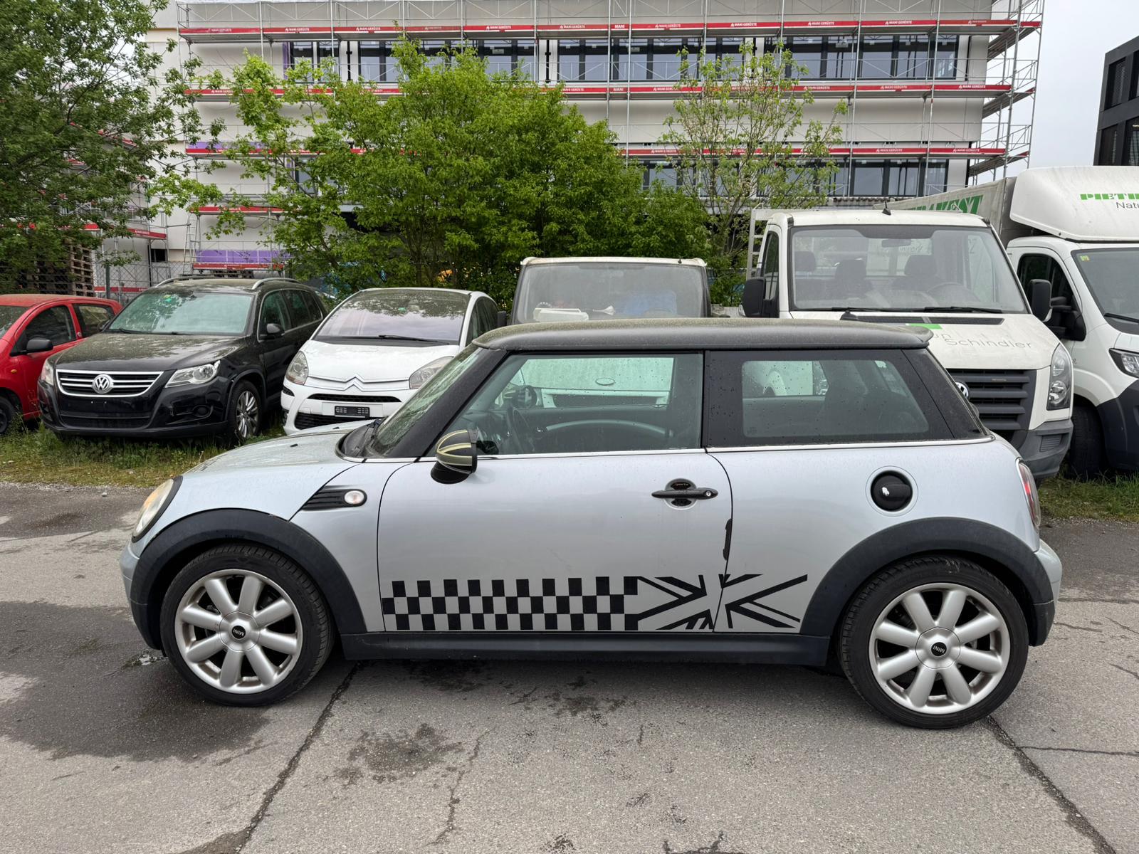 MINI Cooper-image-3