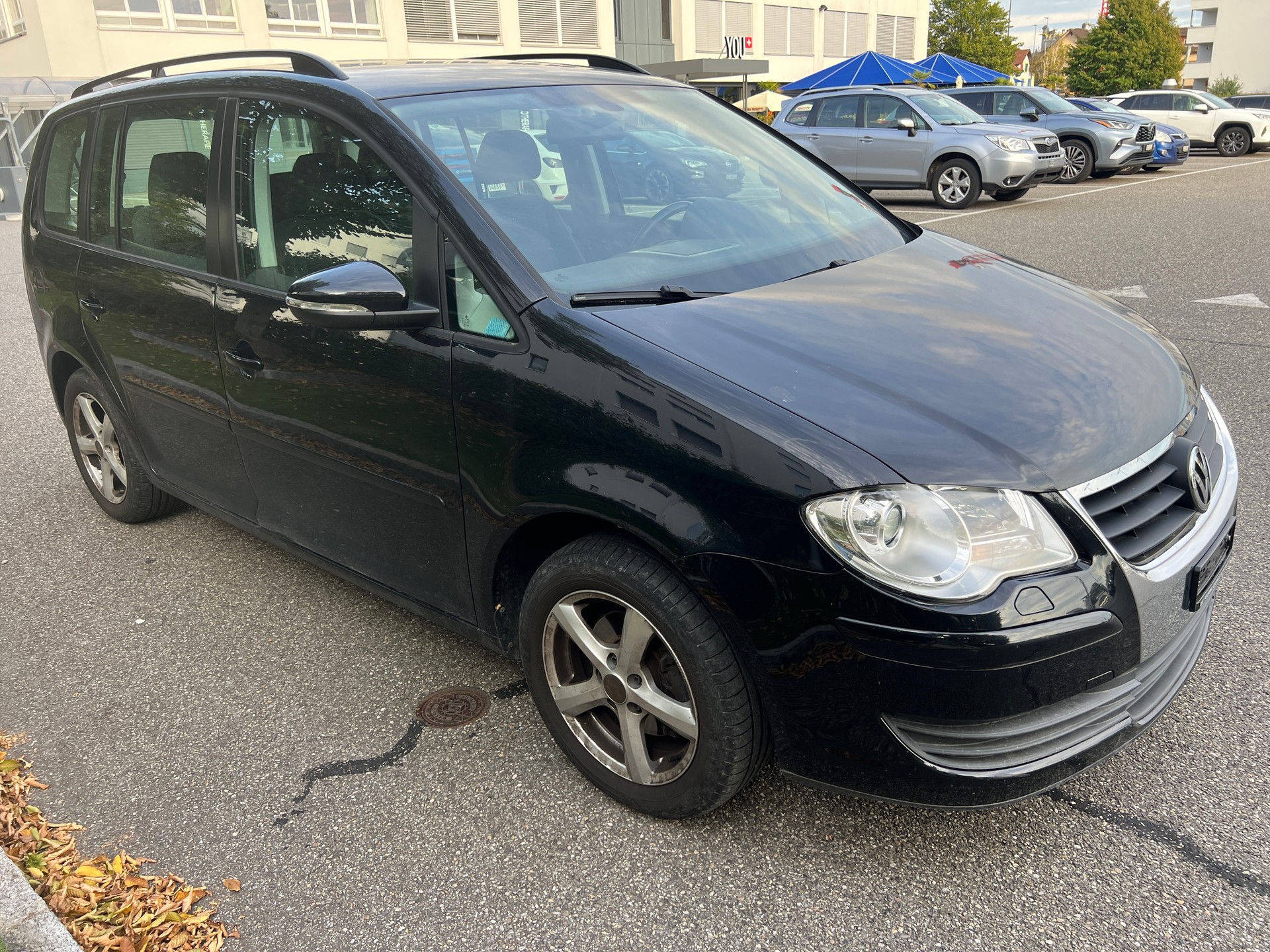 VW Touran 1.4 TSI Trendline DSG-image-2