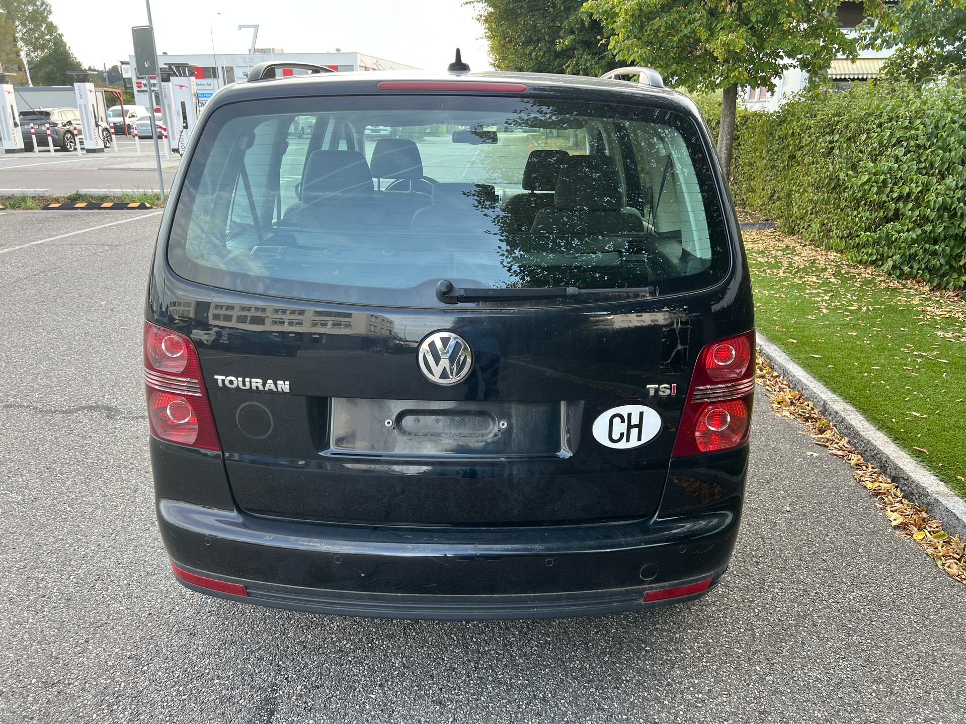 VW Touran 1.4 TSI Trendline DSG-image-13