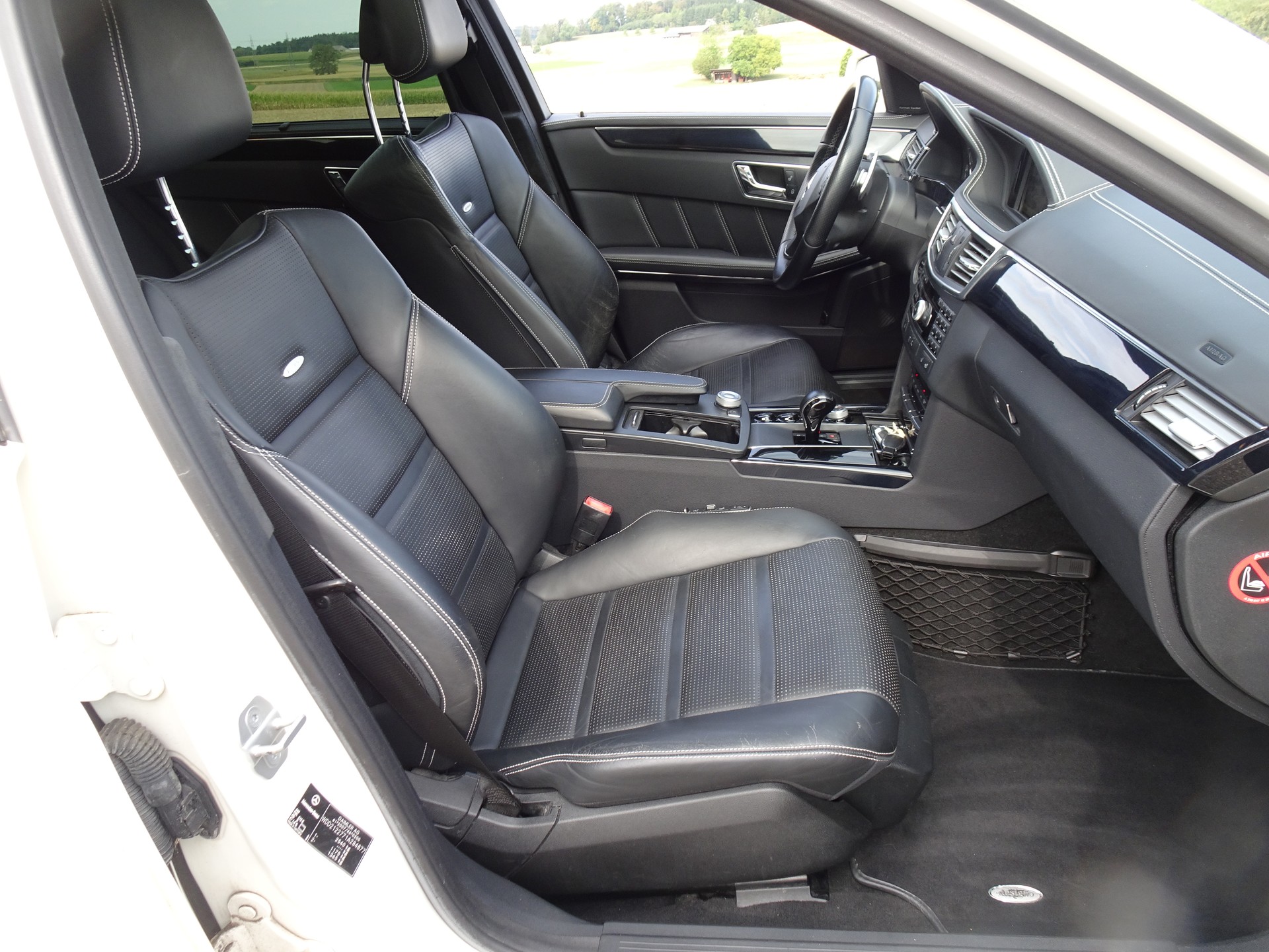 MERCEDES-BENZ E 63 AMG Speedshift MCT-image-4