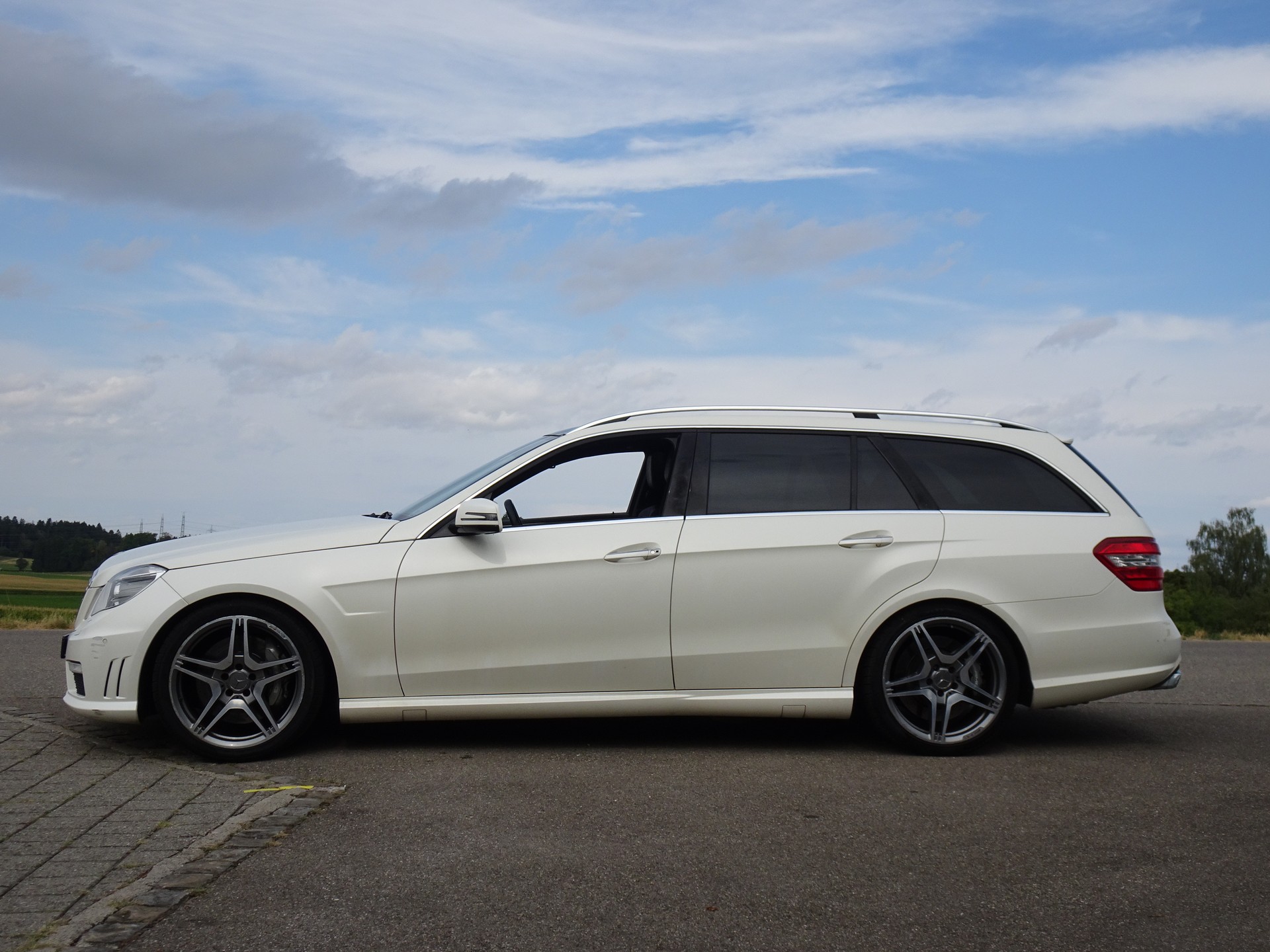 MERCEDES-BENZ E 63 AMG Speedshift MCT-image-1