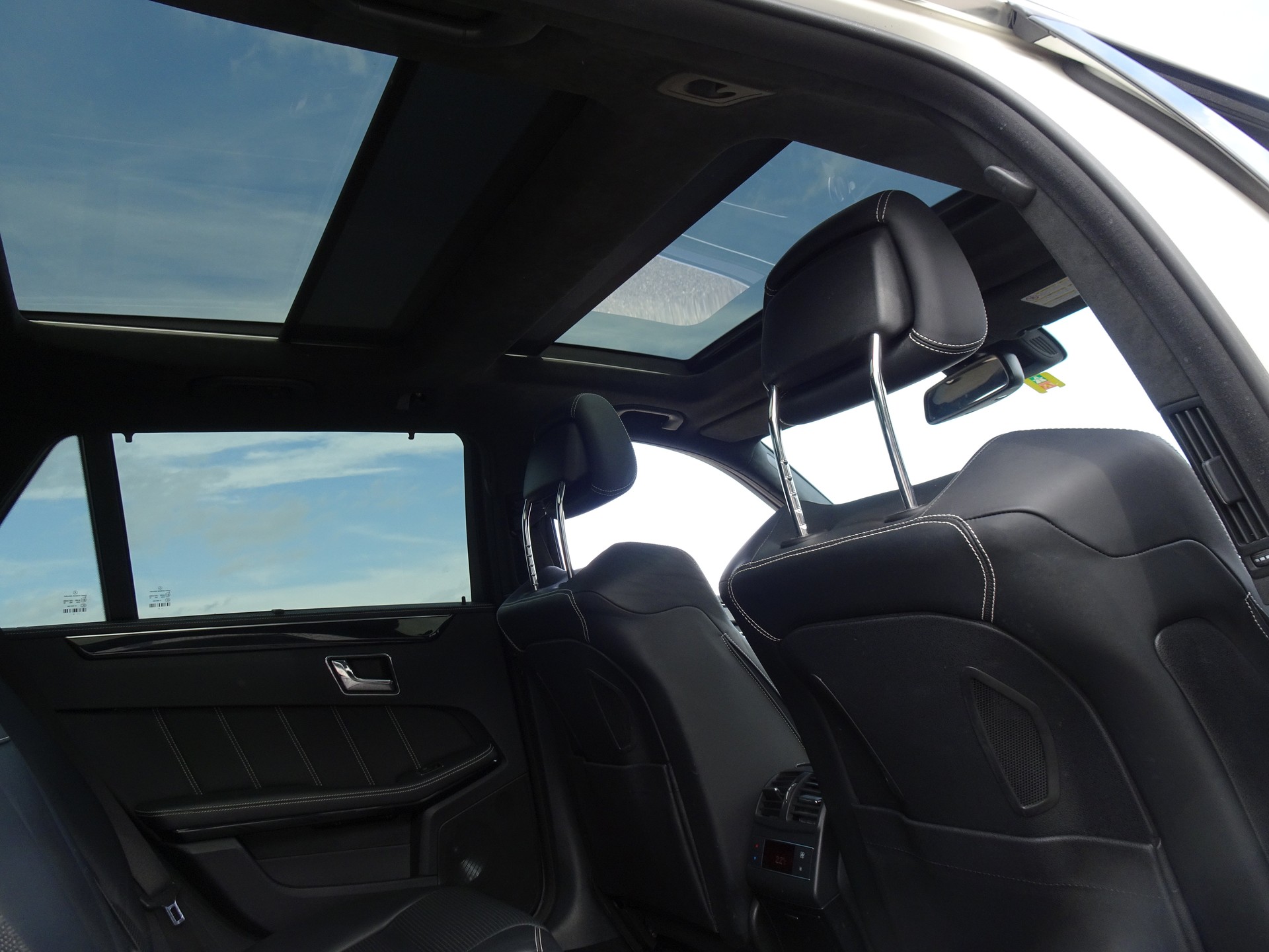 MERCEDES-BENZ E 63 AMG Speedshift MCT-image-5