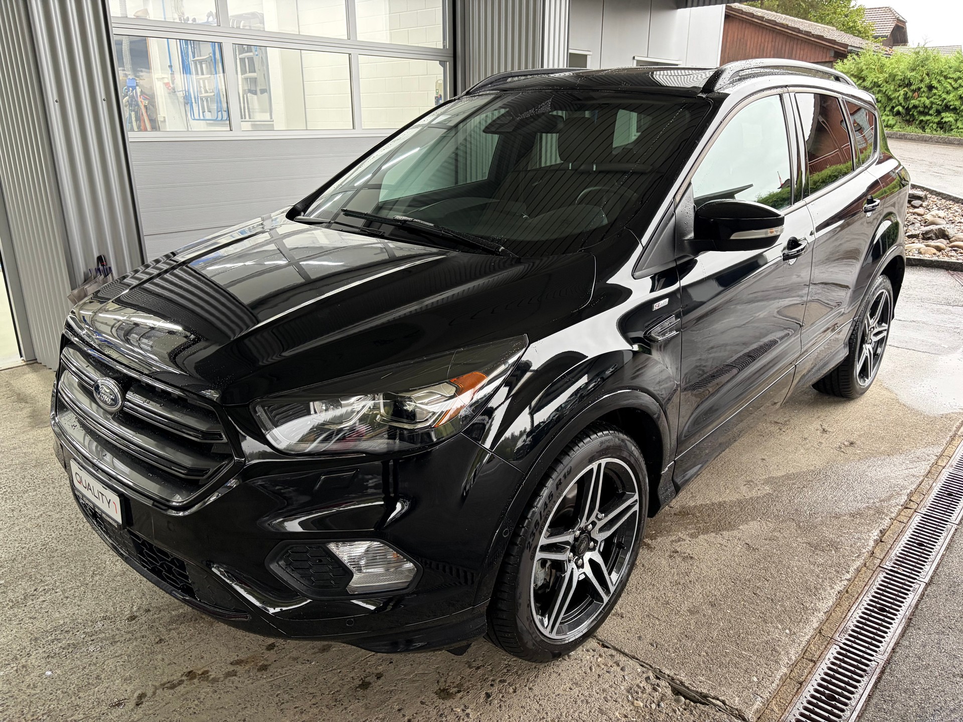 FORD Kuga 2.0 TDCi ST Line 4WD PowerShift-image-0
