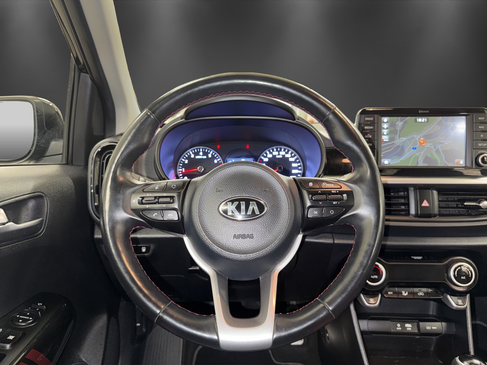 KIA Picanto 1.2 CVVT GT-Line Automatic-image-11