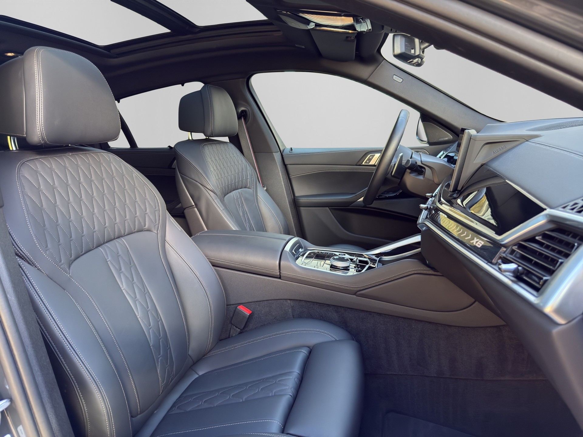 BMW X6 40i xDrive M Sport Pro-image-15