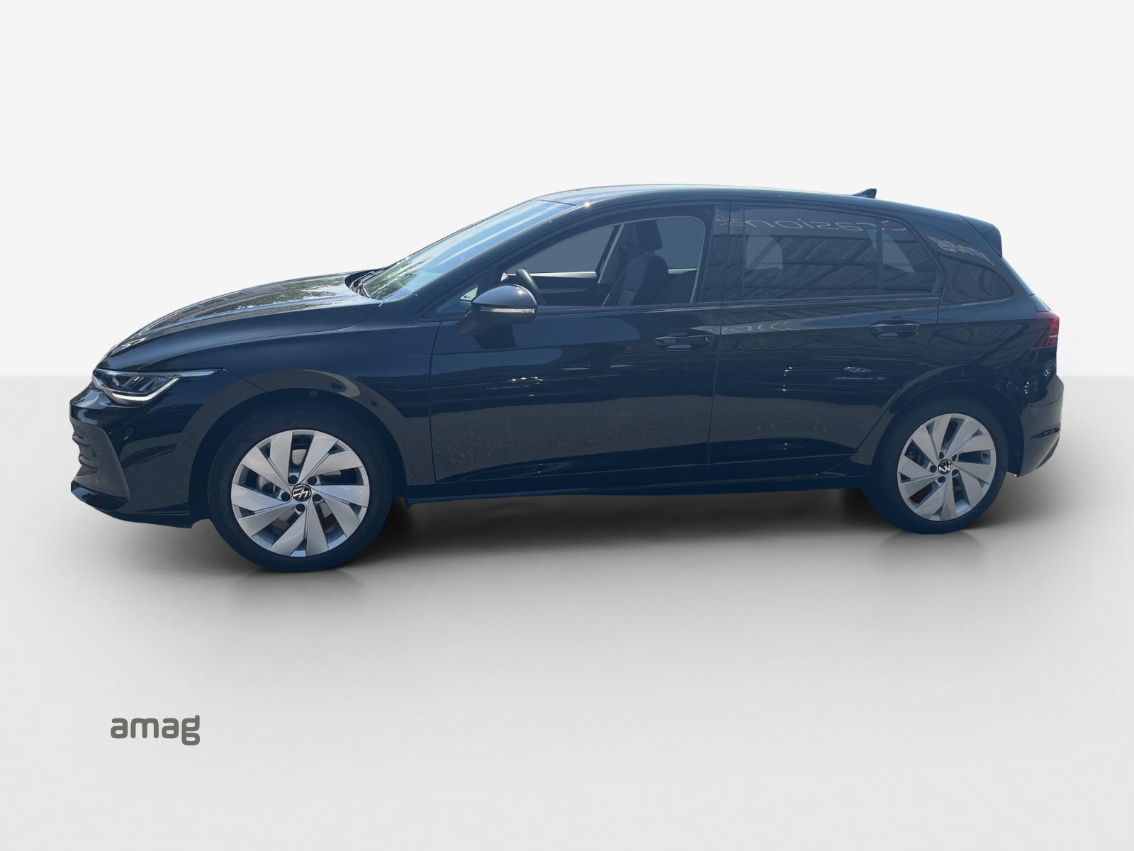 VW Golf 1.5 e TSI mHEV Life DSG-image-1
