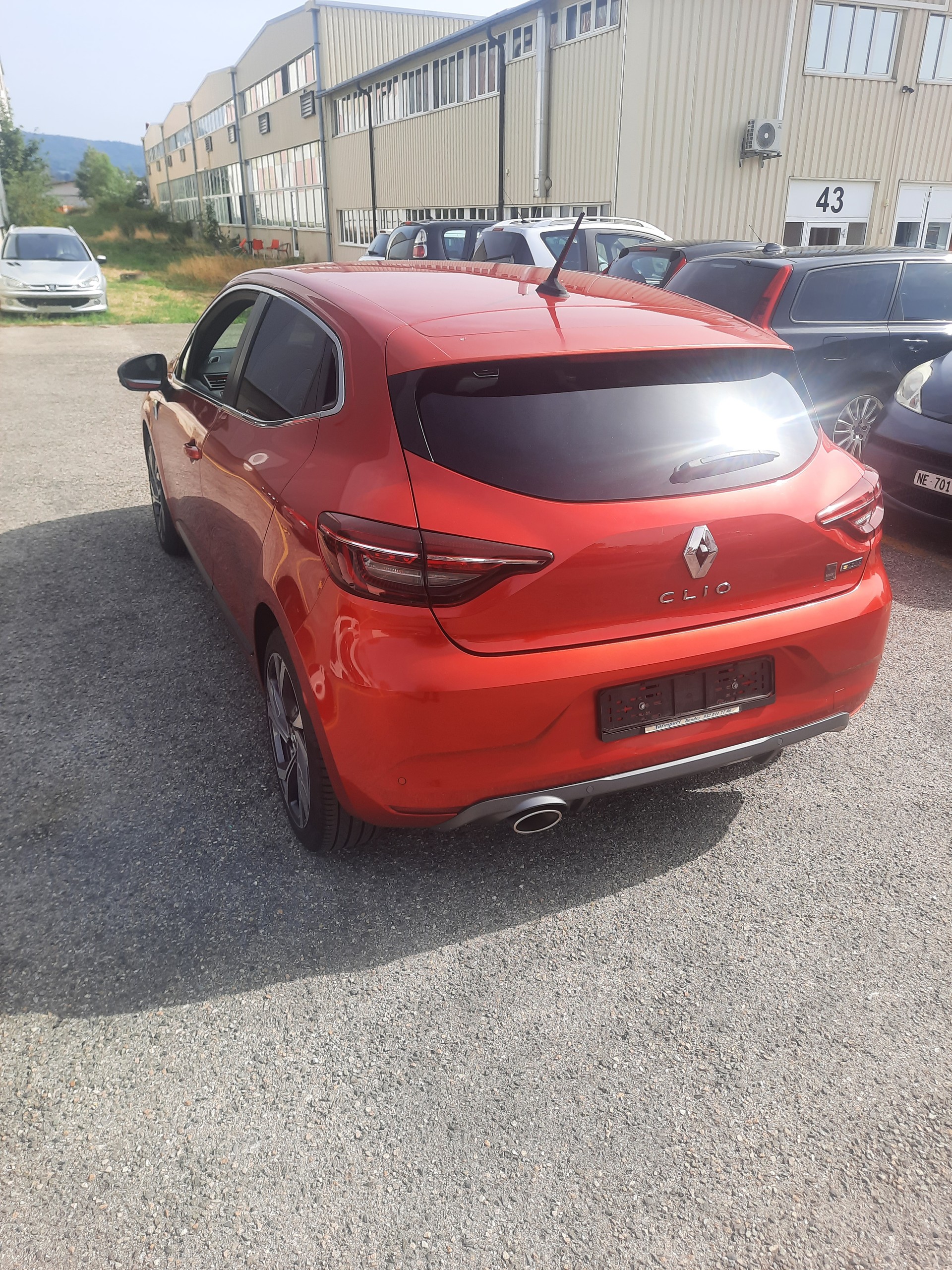 RENAULT 1.3 TCe R.S. Line EDC-image-2