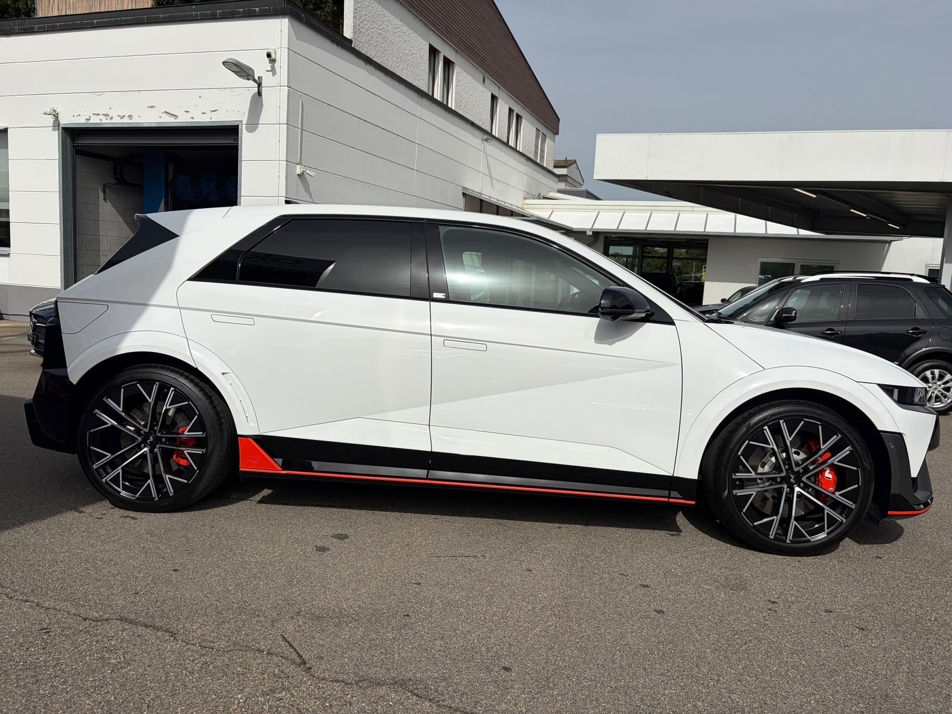 HYUNDAI Ioniq 5 N 84kWh 4WD-image-4