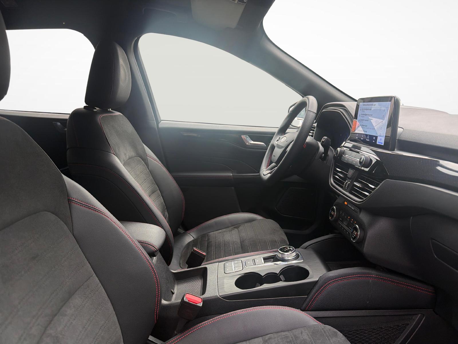 FORD Kuga 2.5 Plug-in Hybrid ST-Line X-image-12
