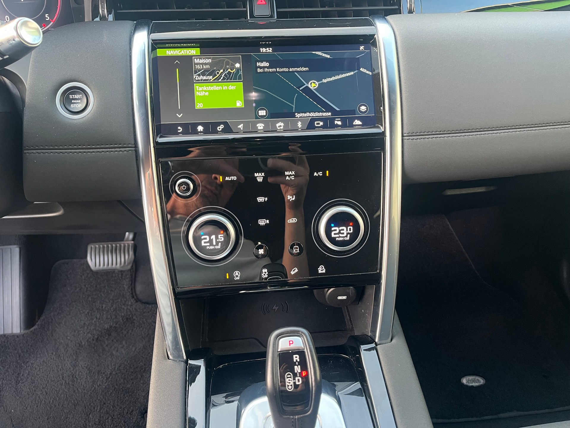 LAND ROVER Discovery Sport R Dyn. D150 2.0D I4 MHEV S AWD AT9-image-10