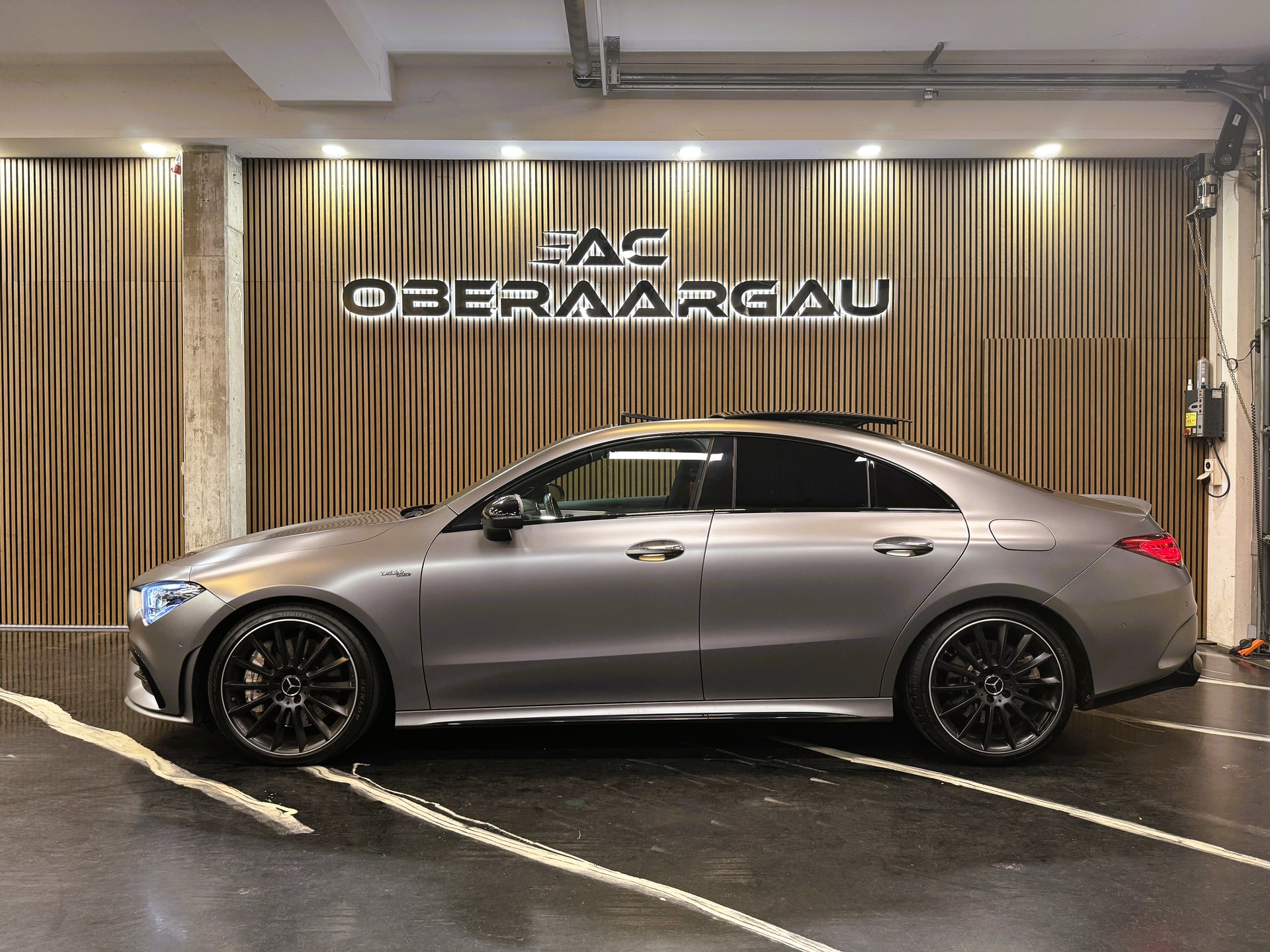 MERCEDES-BENZ CLA 35 AMG 4Matic 7G-DCT-showroom-element-3