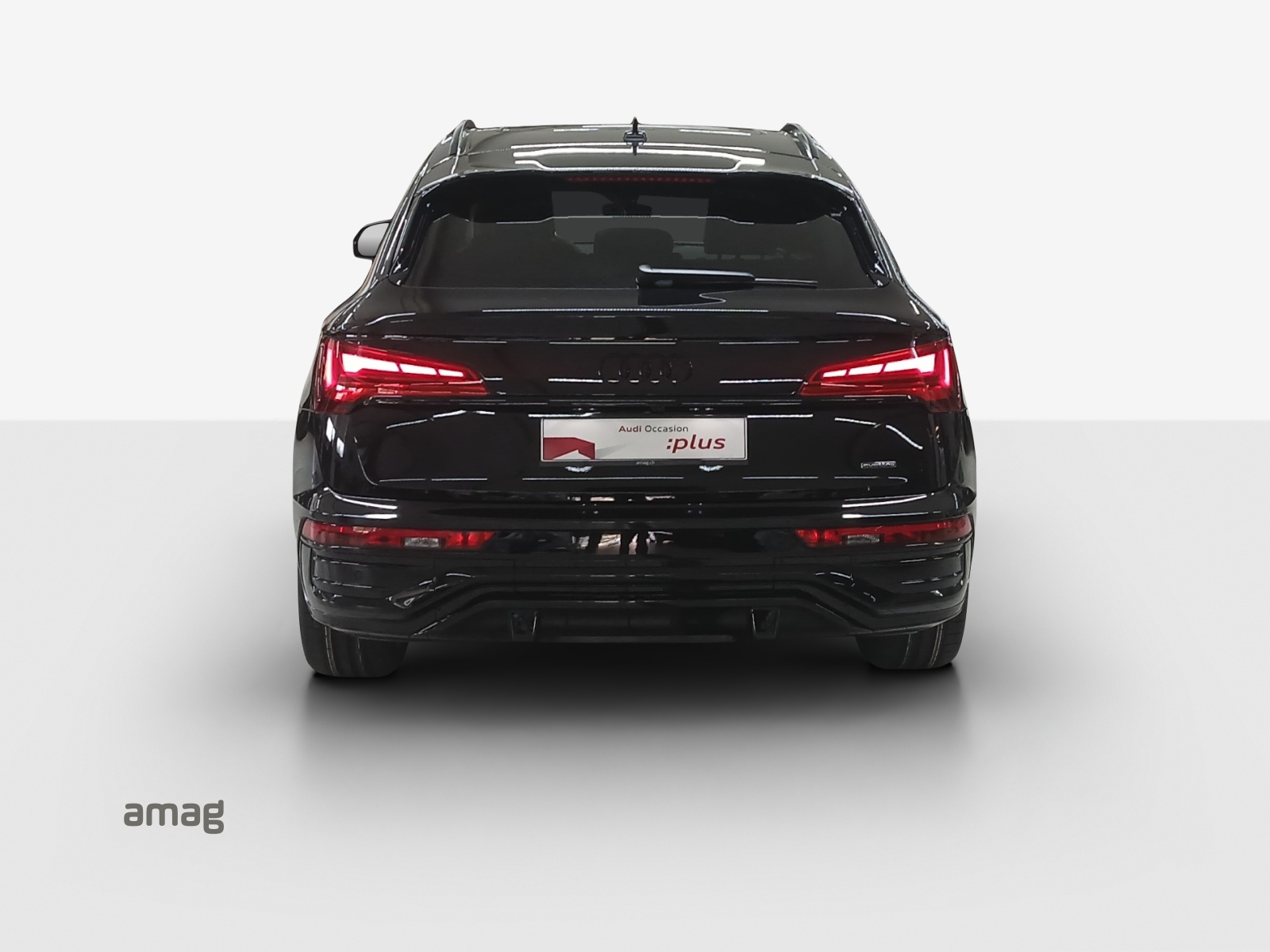 AUDI Q5 Sportback 40 TDI Blackedition quattro S-tronic-image-3