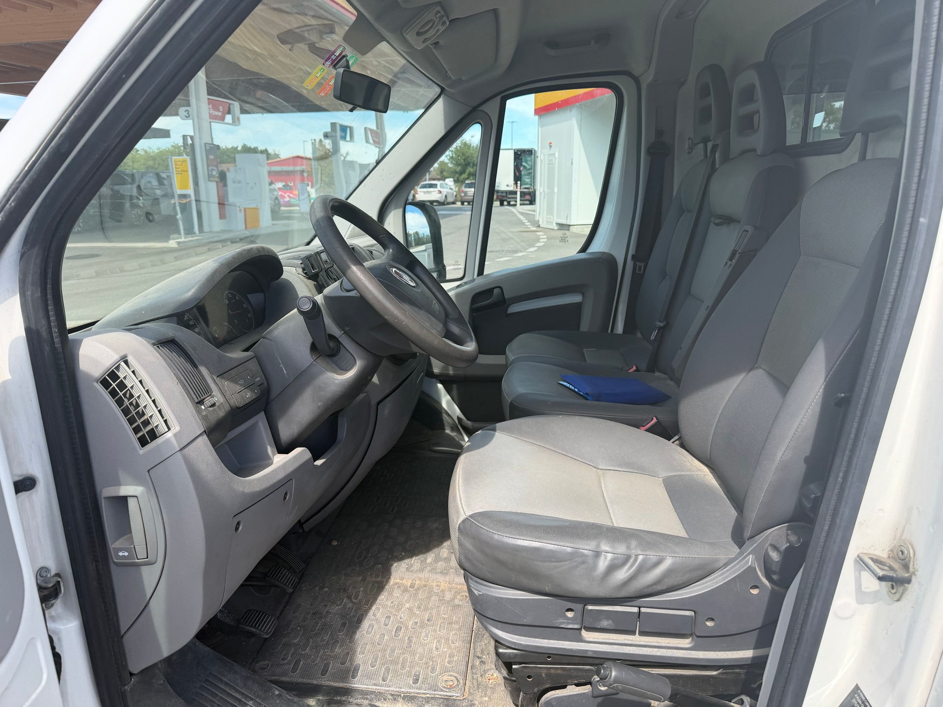 FIAT Ducato 15 2.3 JTD-image-9