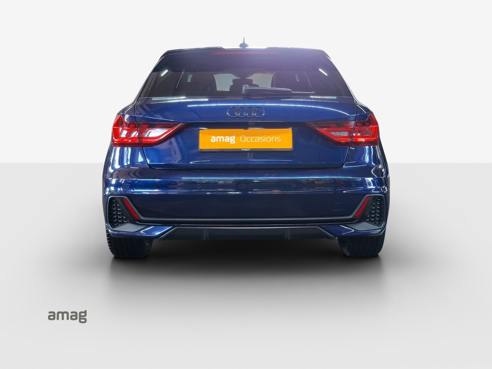 AUDI A1 Sportback 30 TFSI S Line Attraction S-tronic-image-3