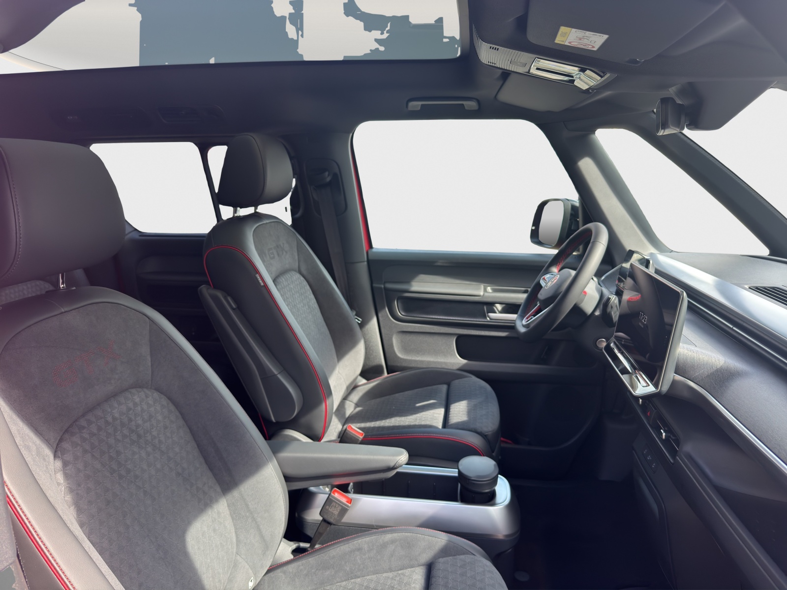VW ID.Buzz NWB GTX 4 Motion-image-12
