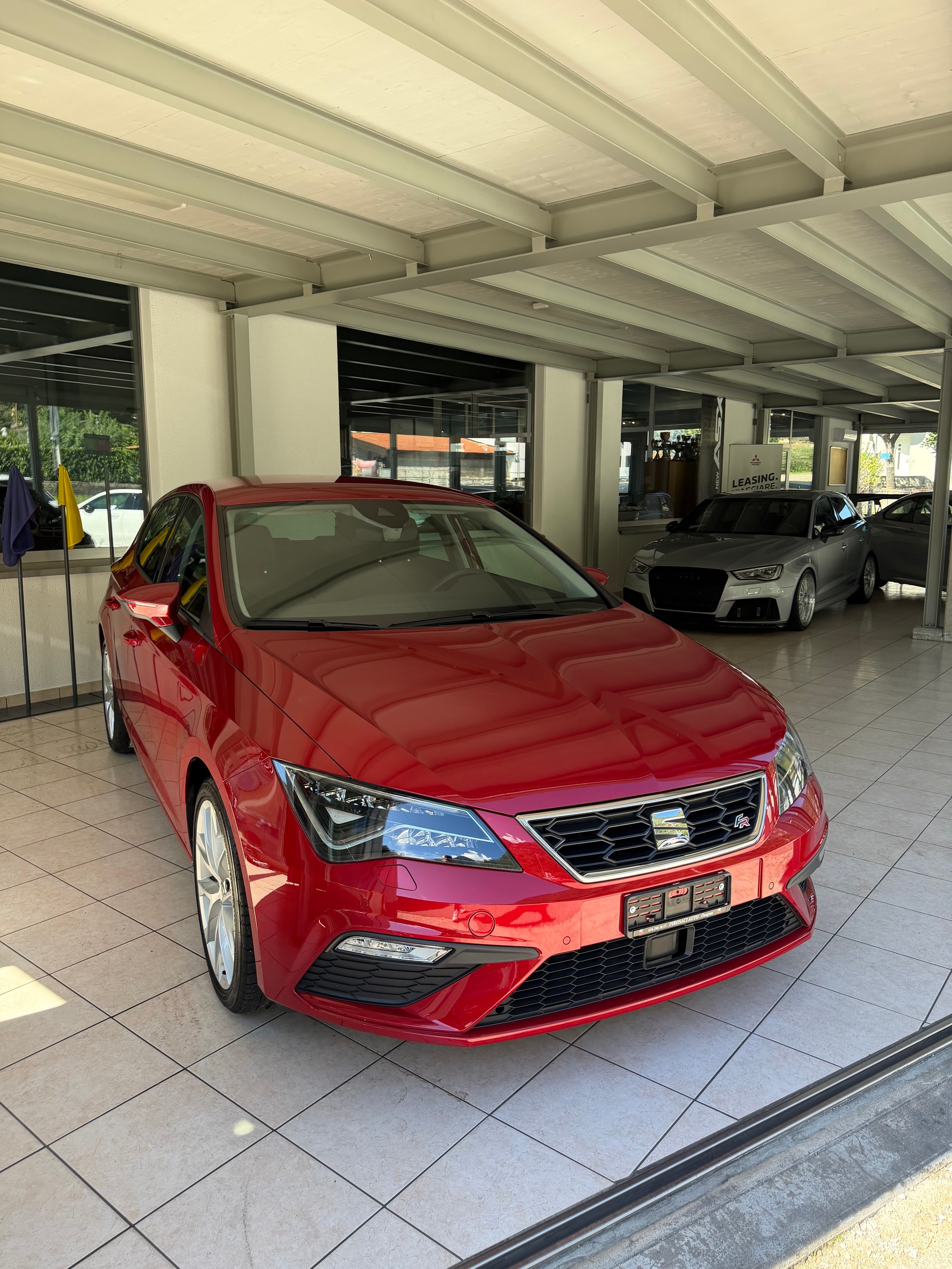 SEAT Leon 1.4 TSI ACT FR-image-8