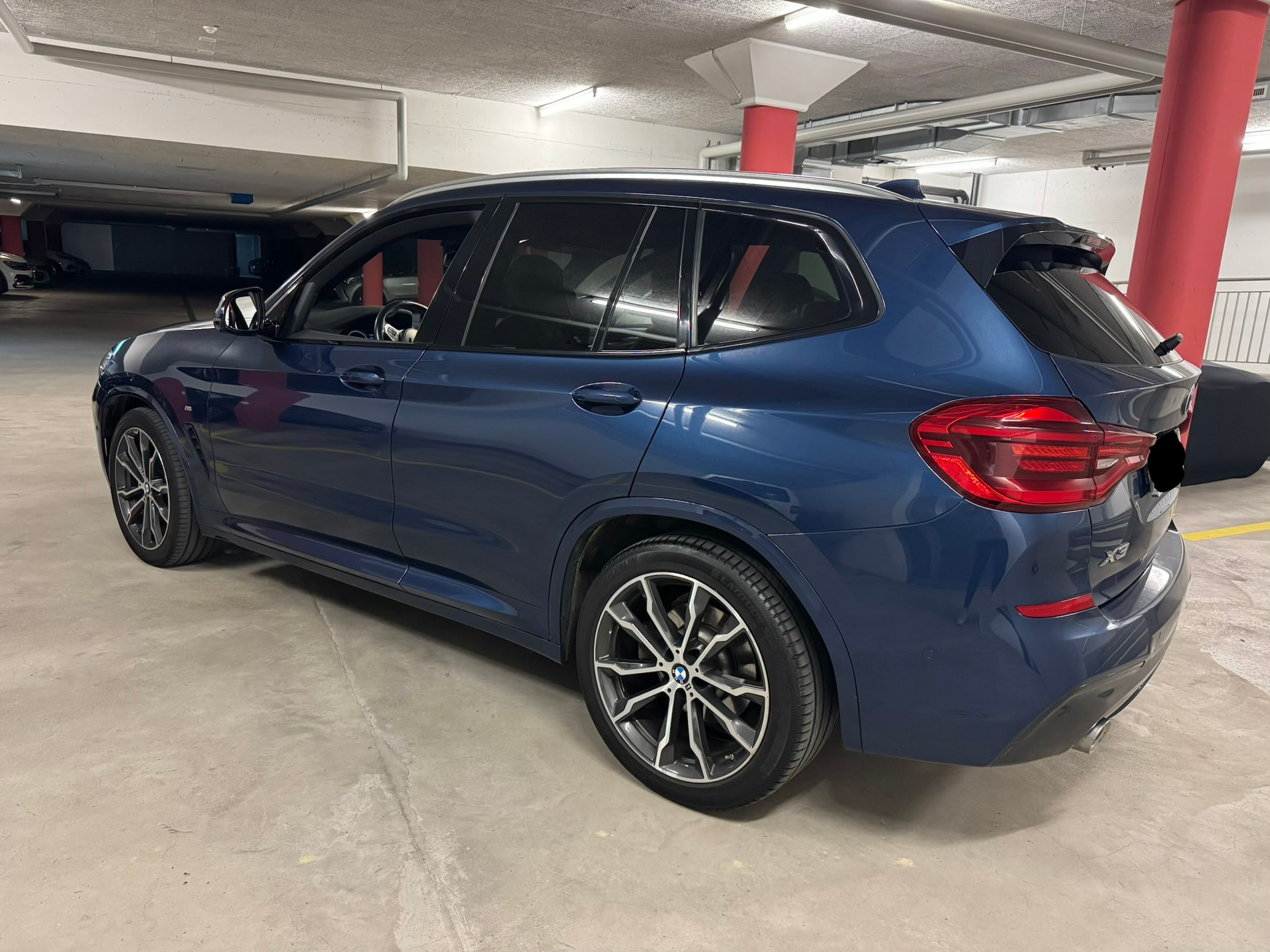 BMW 20d xDrive-image-2