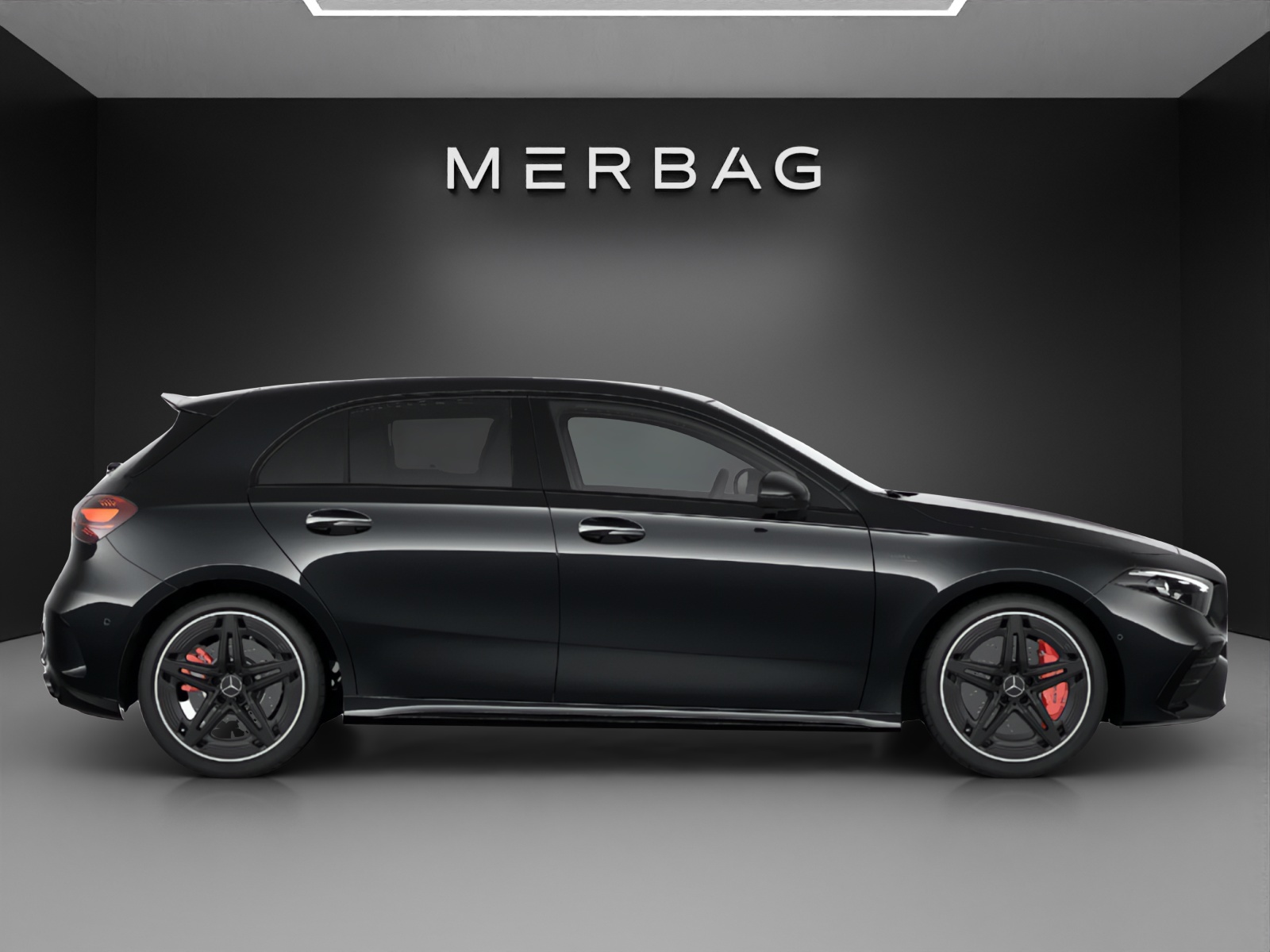 MERCEDES-BENZ A AMG 35 4Matic 8G-DCT-image-1
