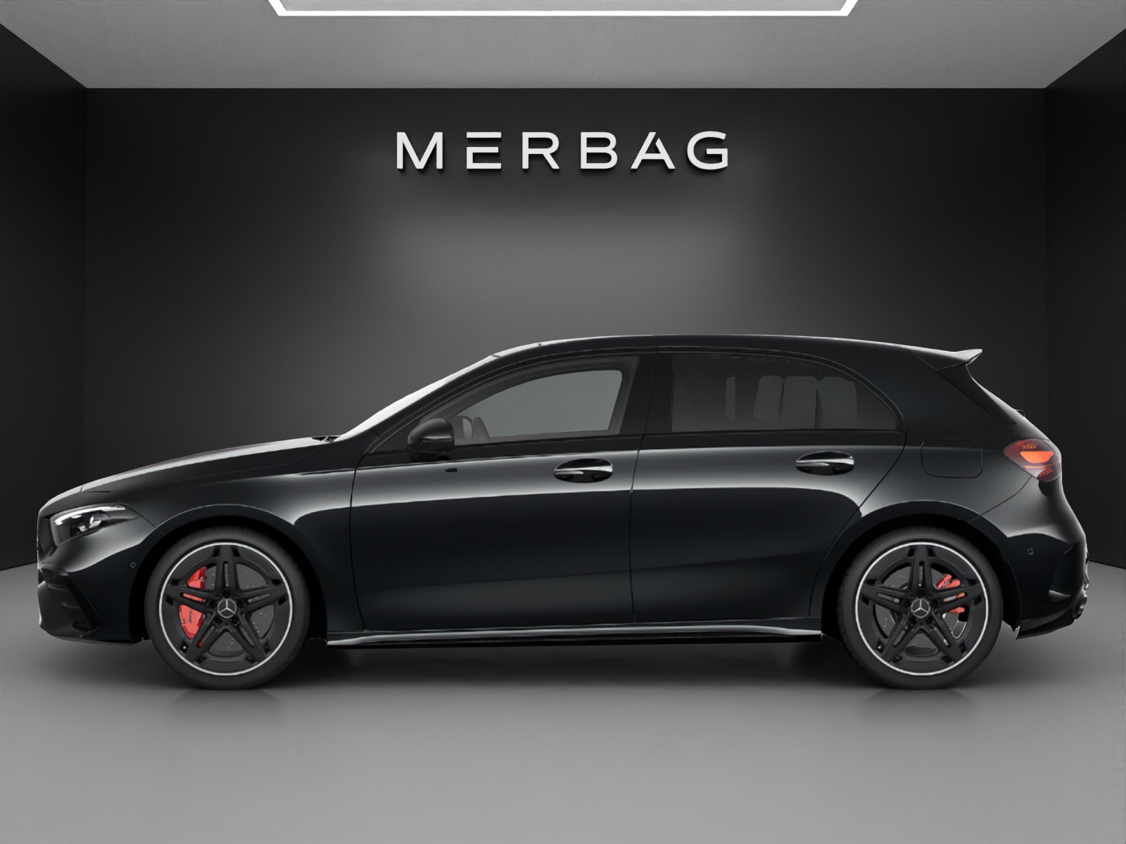MERCEDES-BENZ A AMG 35 4Matic 8G-DCT-image-5