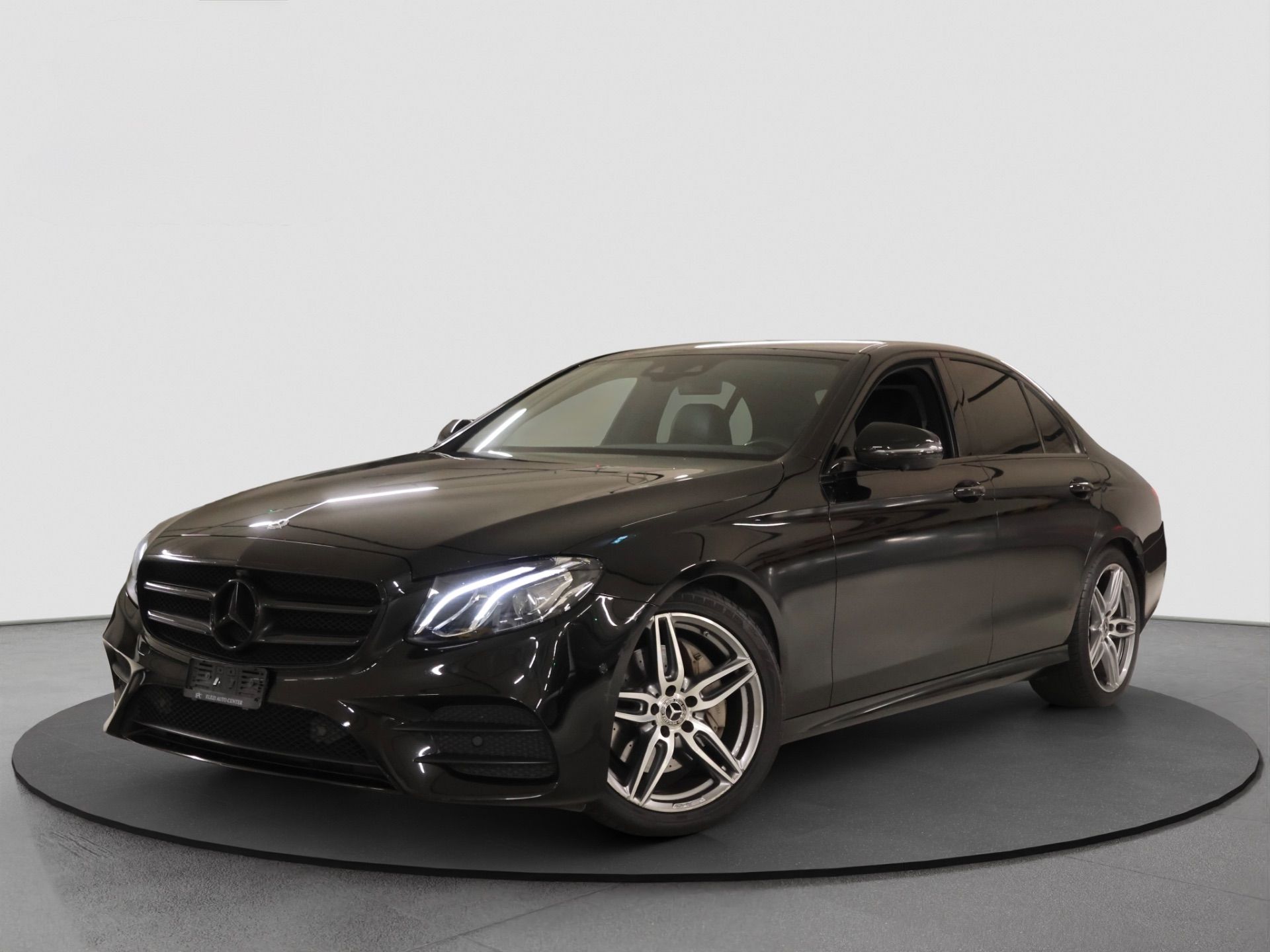 MERCEDES-BENZ E 220 E-Klasse E 220 d AMG Line-image-0