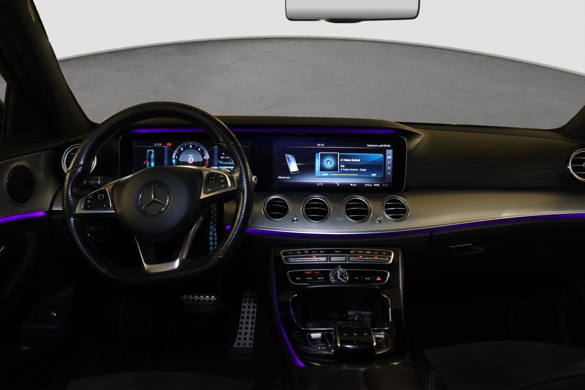 MERCEDES-BENZ E 220 E-Klasse E 220 d AMG Line-image-7
