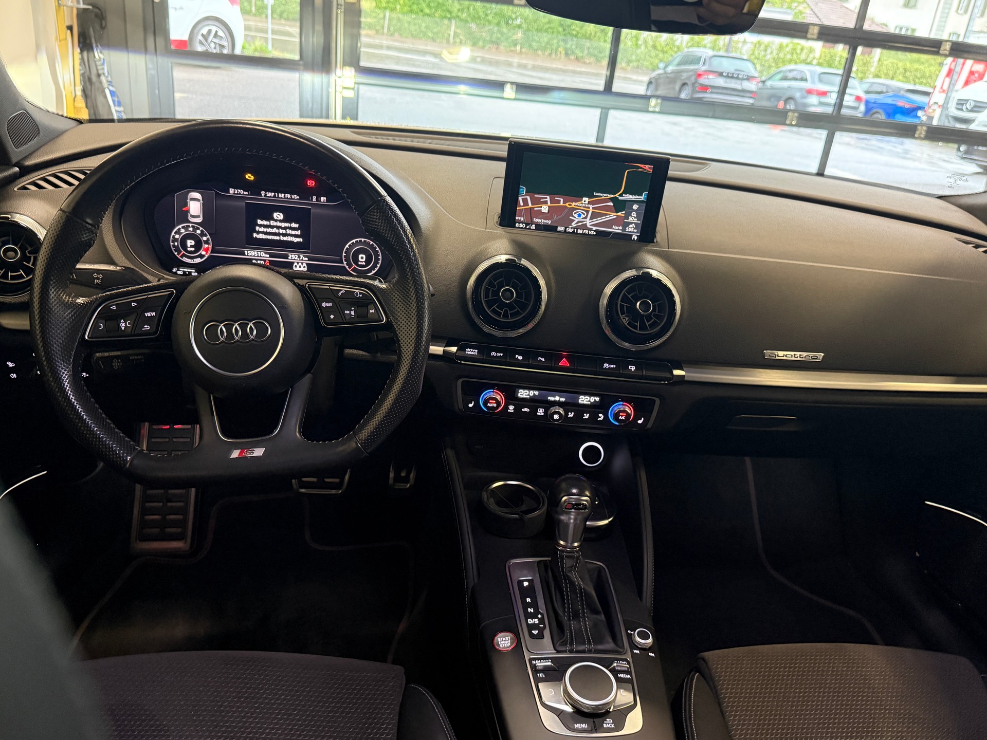 AUDI S3 Sportback 2.0 TFSI quattro S-tronic-image-9