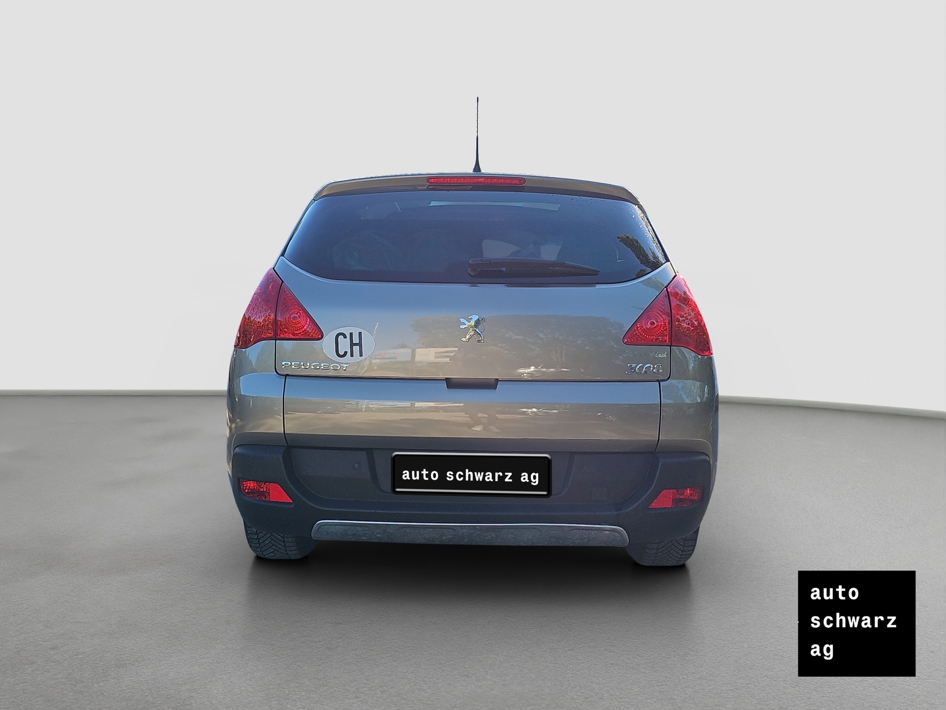 PEUGEOT 3008 1.6 16V T Allure Tiptronic-image-5