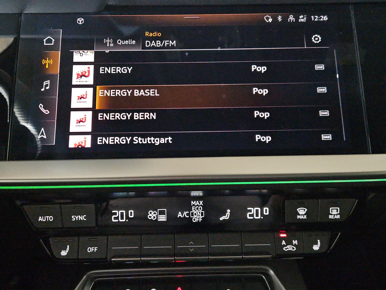 AUDI RS3 Sportback 2.5 TSI quattro S-tronic-image-17