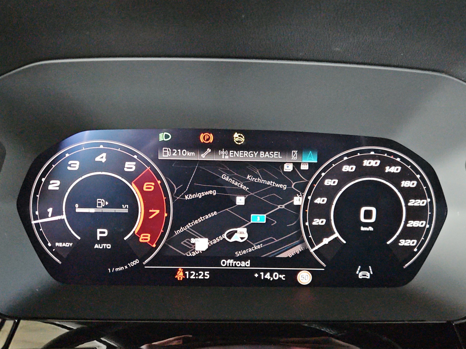 AUDI RS3 Sportback 2.5 TSI quattro S-tronic-image-11