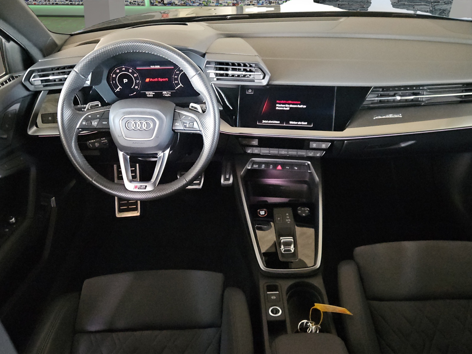 AUDI RS3 Sportback 2.5 TSI quattro S-tronic-image-7