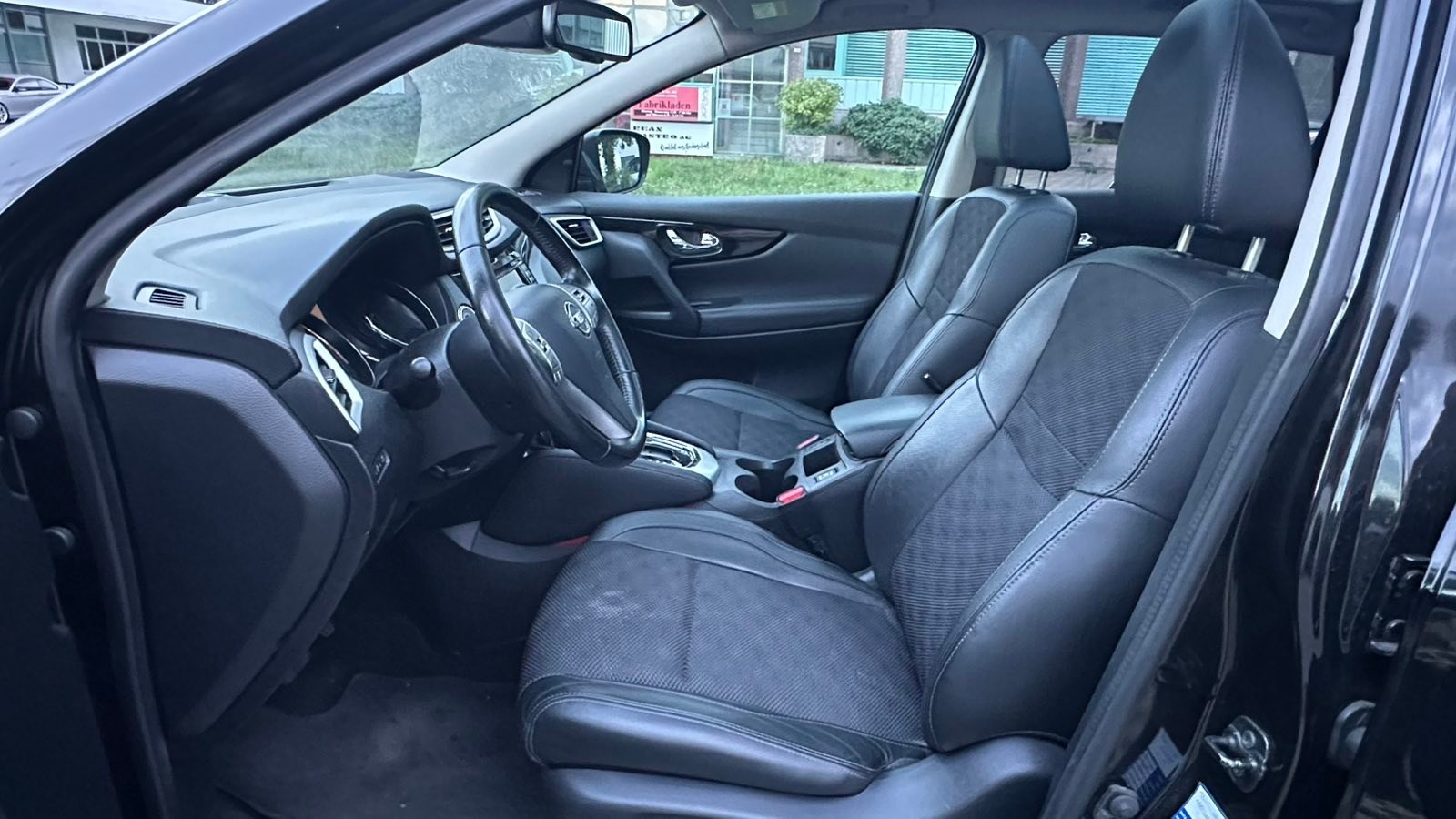 NISSAN Qashqai 1.6 dCi tekna Xtronic CVT-image-8