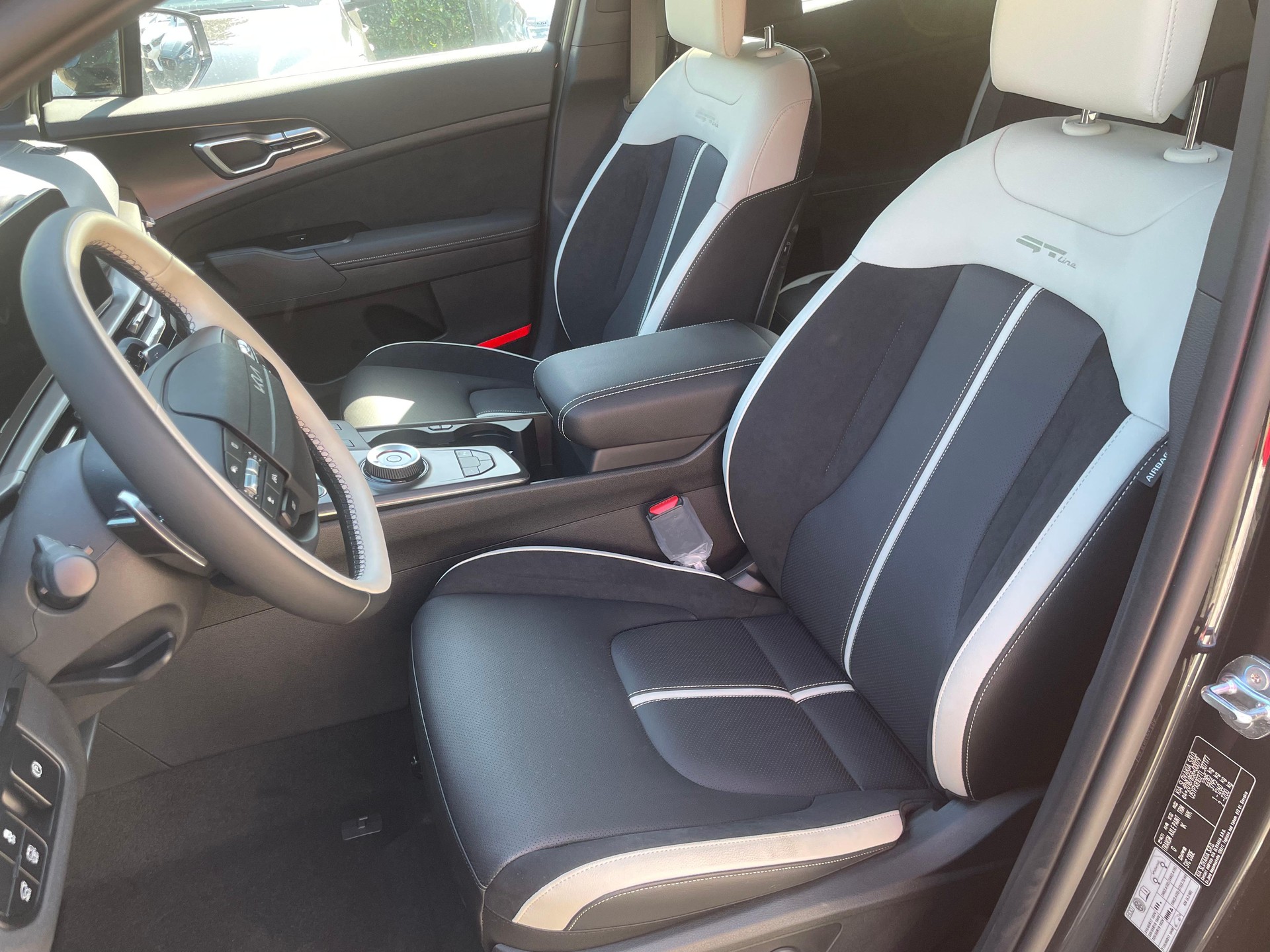 KIA Sportage 1.6 T-GDi Hybrid GT-Line-image-10