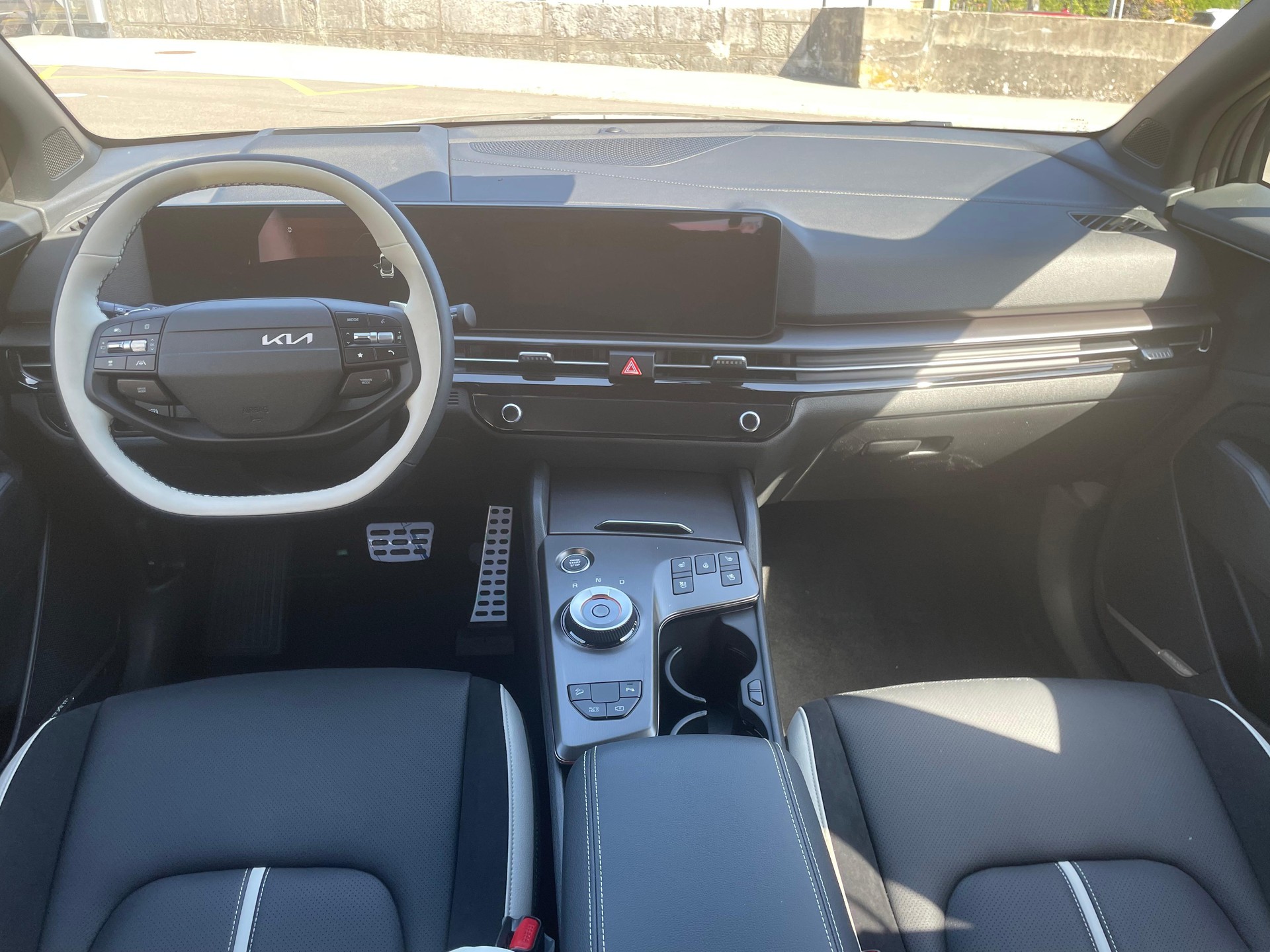 KIA Sportage 1.6 T-GDi Hybrid GT-Line-image-8
