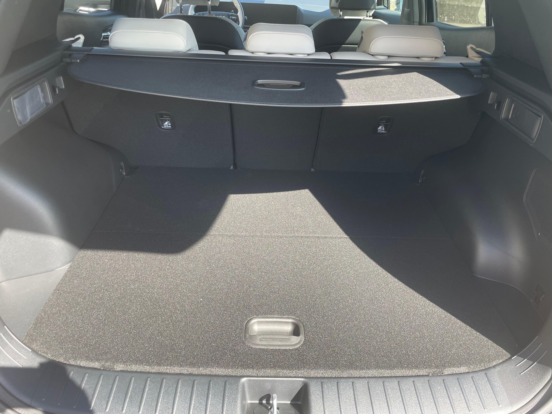 KIA Sportage 1.6 T-GDi Hybrid GT-Line-image-12
