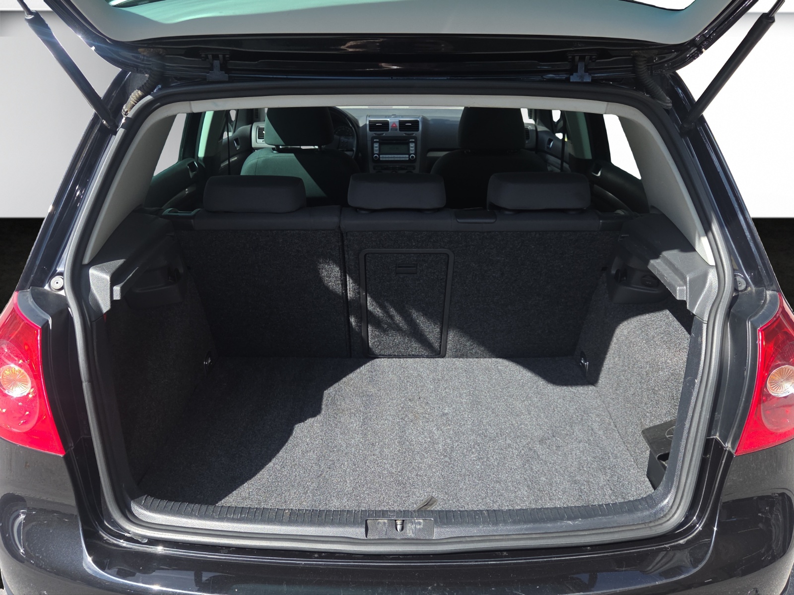 VW Golf 2.0 FSI Comfortline 4Motion-image-17