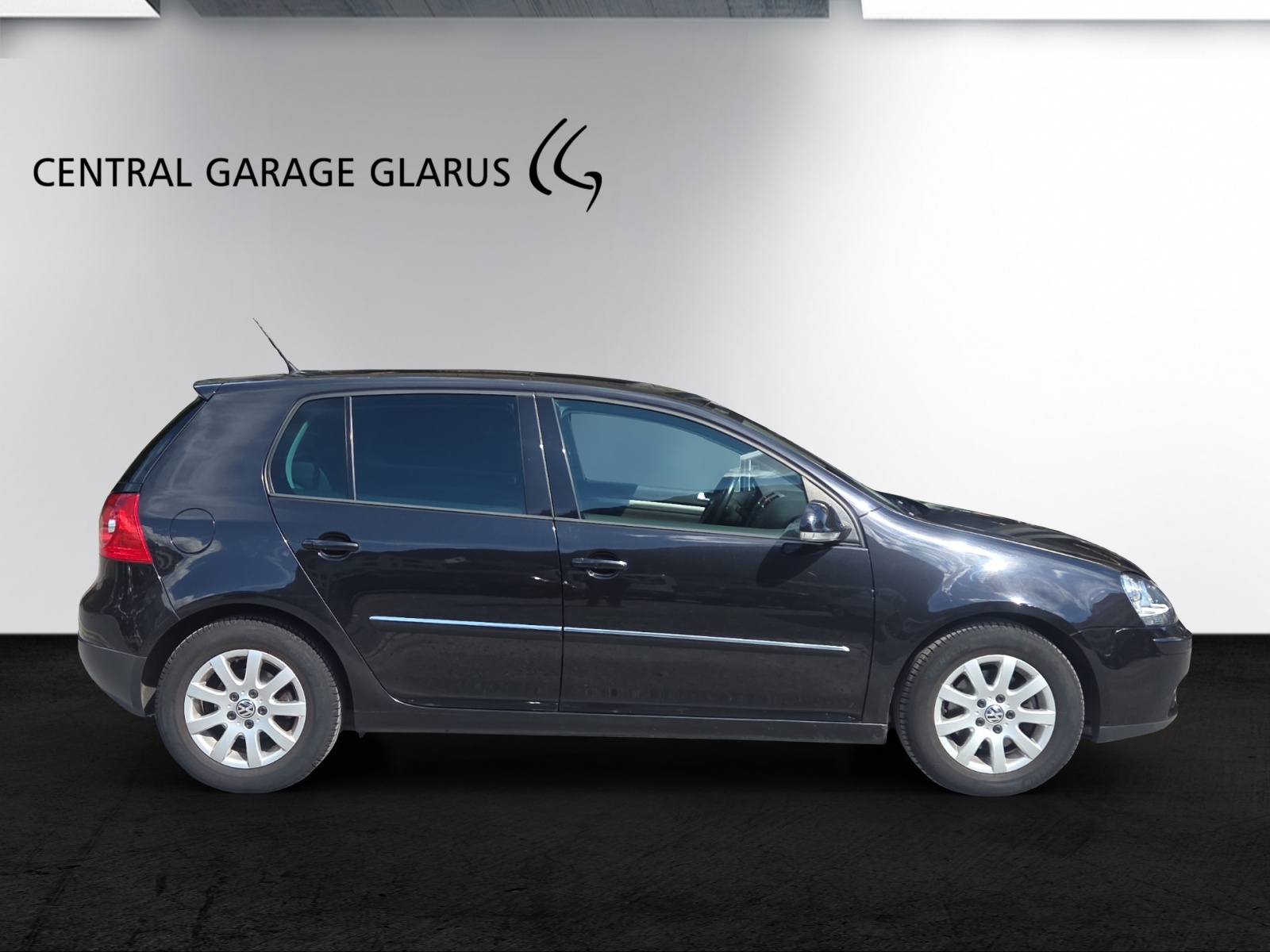 VW Golf 2.0 FSI Comfortline 4Motion-image-4