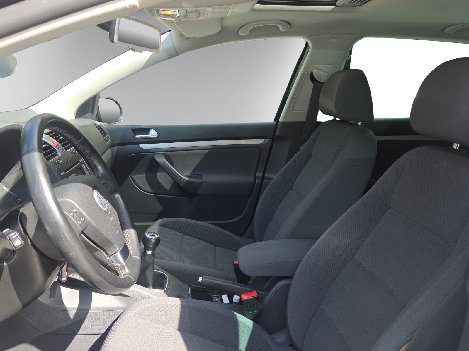 VW Golf 2.0 FSI Comfortline 4Motion-image-10
