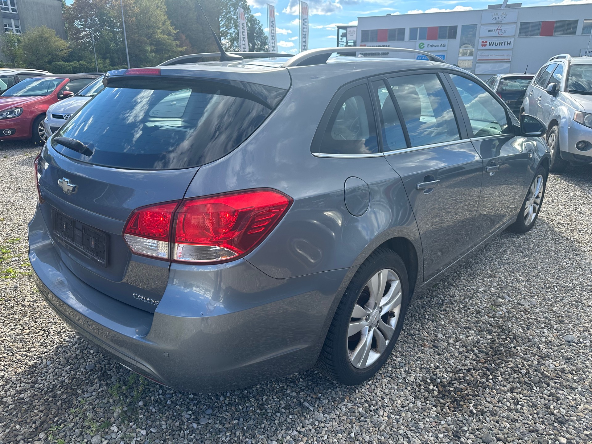 CHEVROLET Cruze Station Wagon 1.7 VCDi LT-image-3