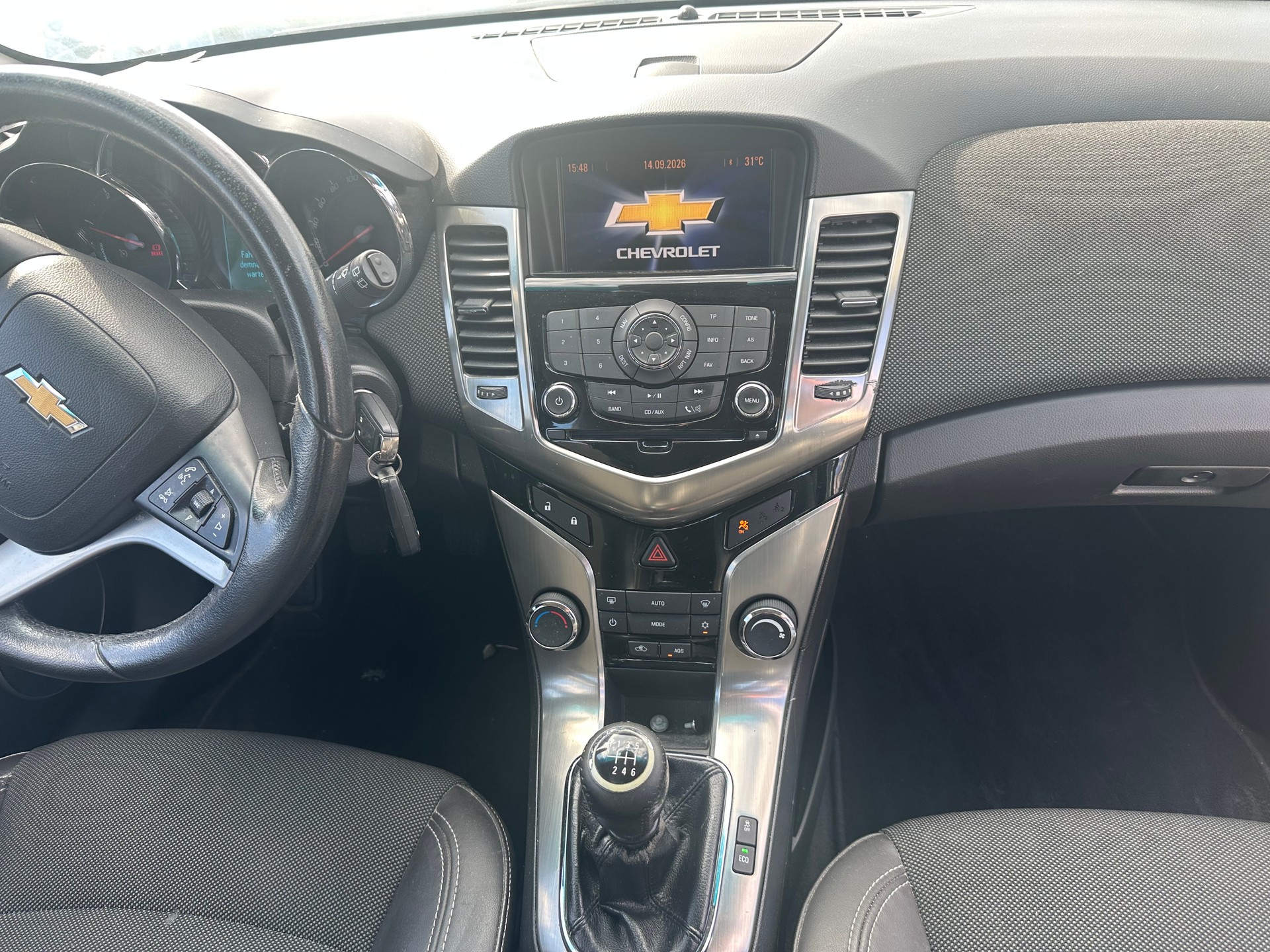 CHEVROLET Cruze Station Wagon 1.7 VCDi LT-image-5