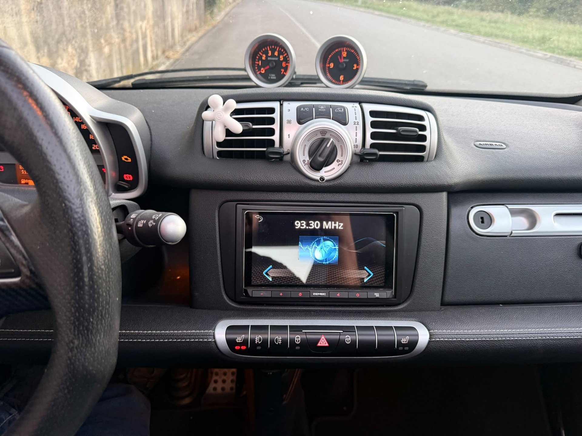 SMART fortwo Brabus Xclusive softouch-image-15