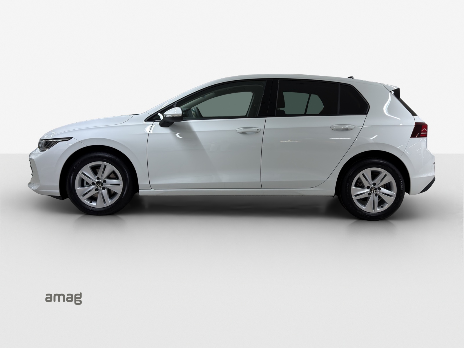 VW Golf 1.5 e TSI mHEV Value DSG-showroom-element-1